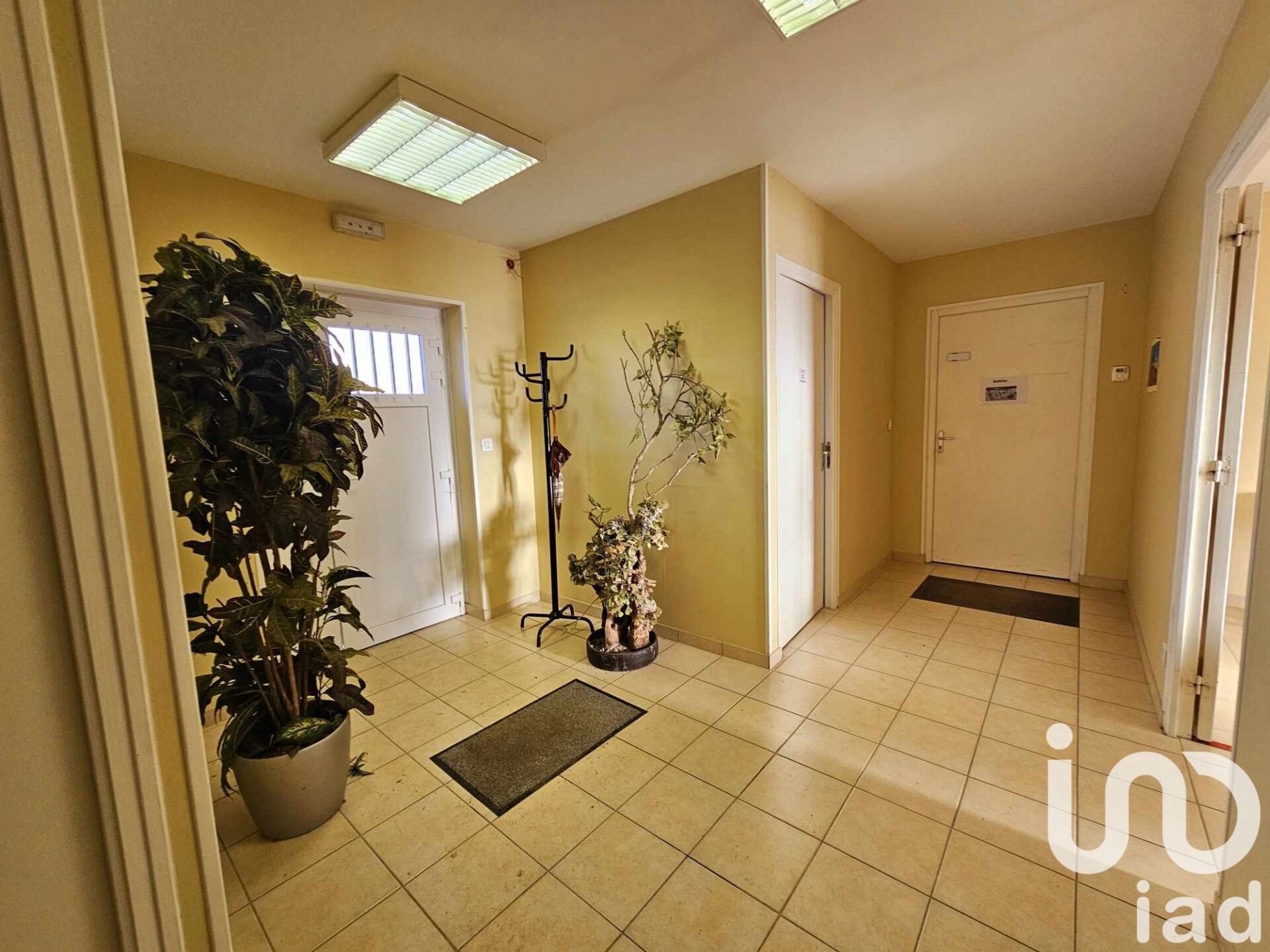 Maison à louer, 20m², Charmoy