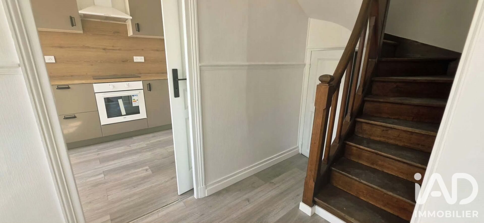 Maison à louer, 74m², Armeau