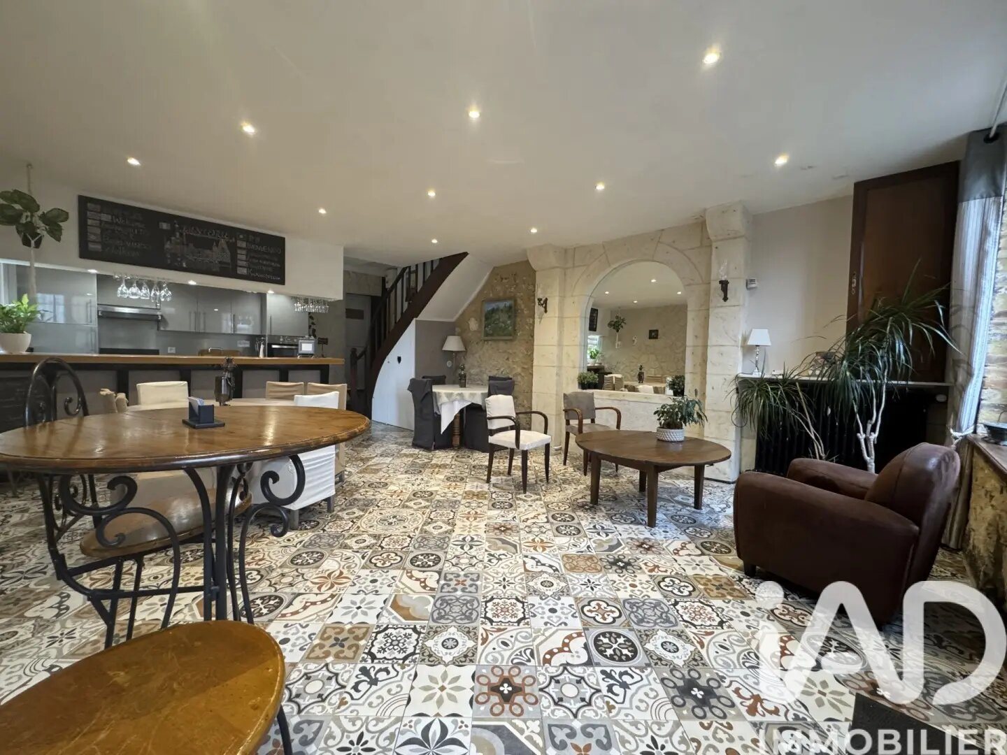 Maison à vendre, 468m², Montigny-le-Gannelon