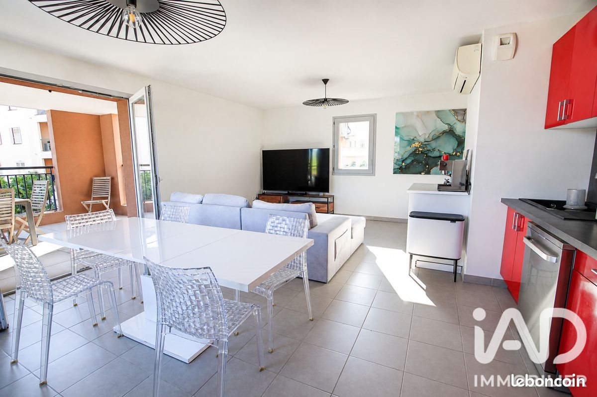 Appartement à vendre, 63m², Roquebrune-sur-Argens