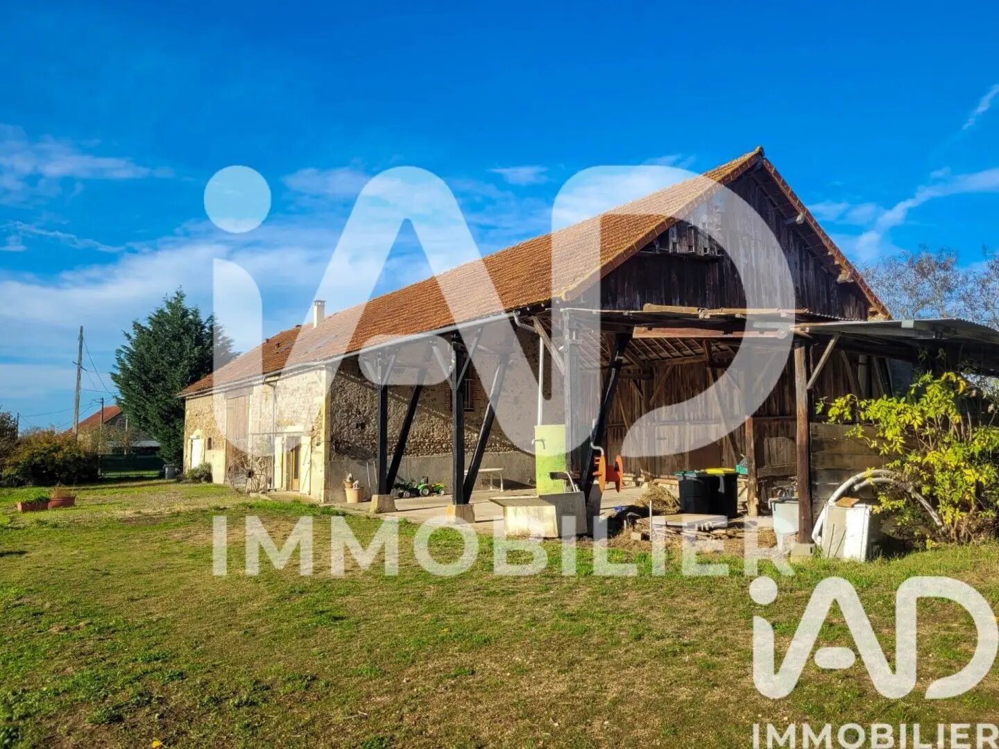 Maison à vendre, 317m², Néris-les-Bains