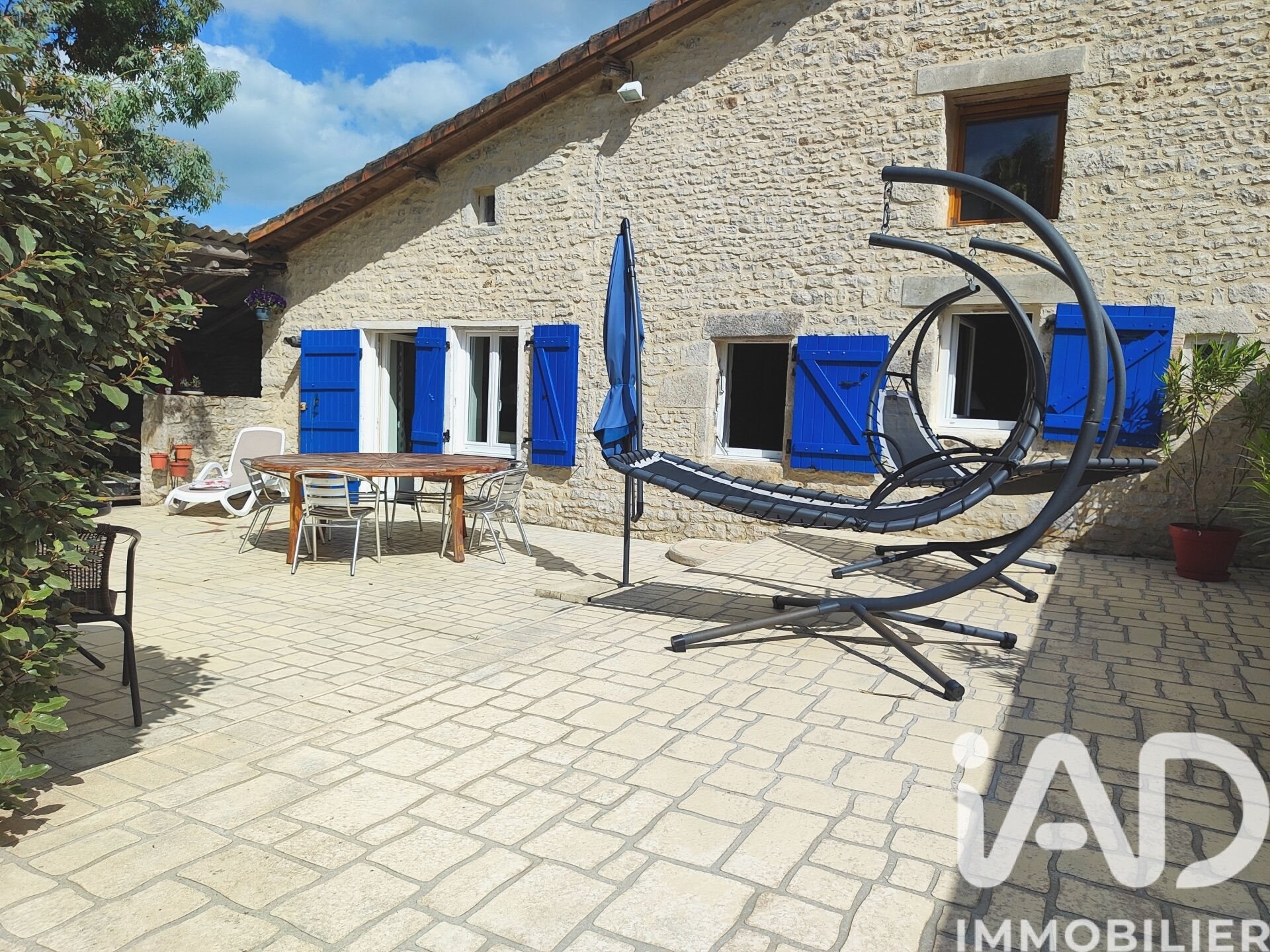 Maison à vendre, 110m², Champagne-Mouton
