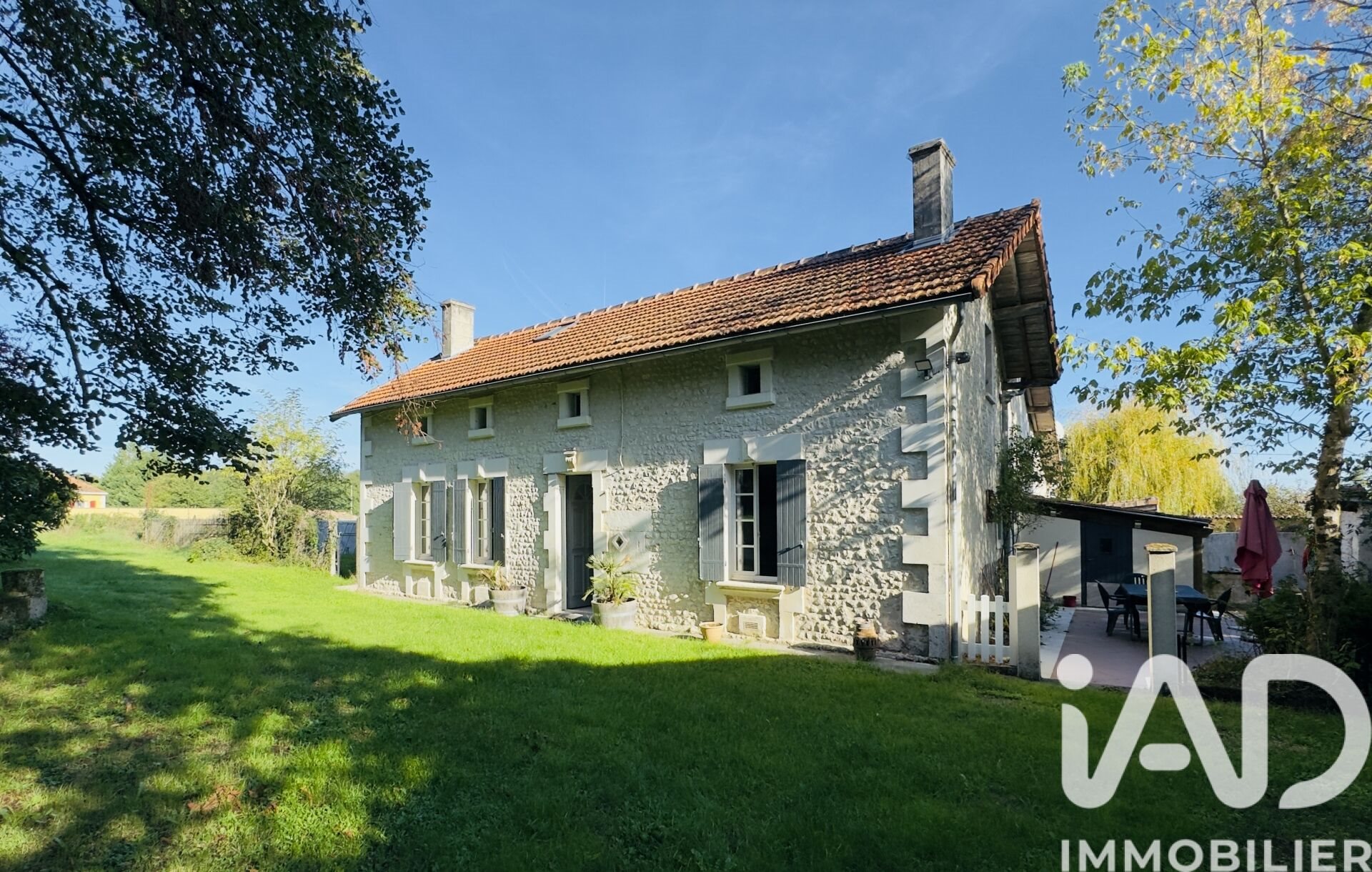 Maison à vendre, 145m², Condéon