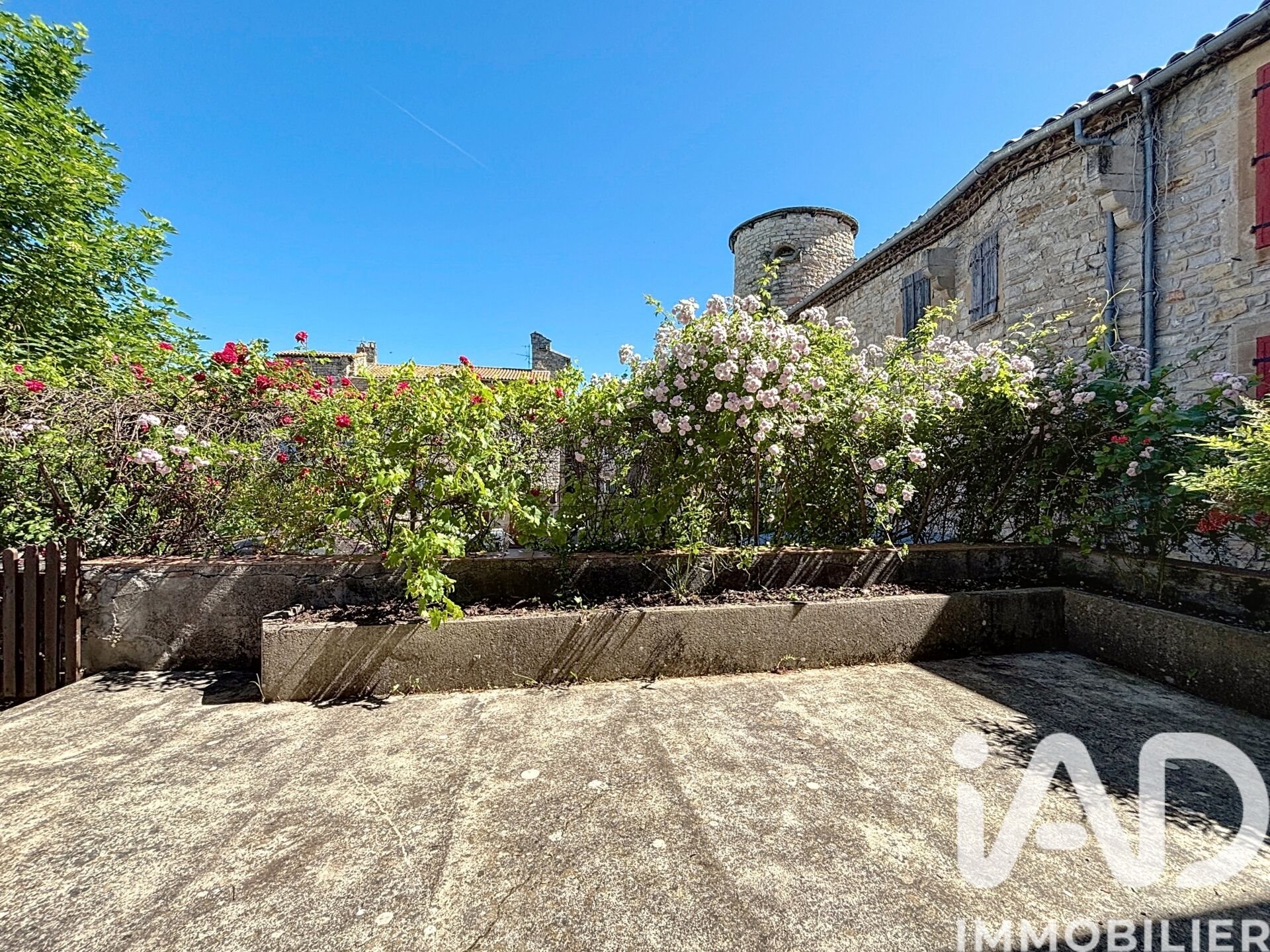 Maison à vendre, 196m², Saint-Georges-de-Luzençon