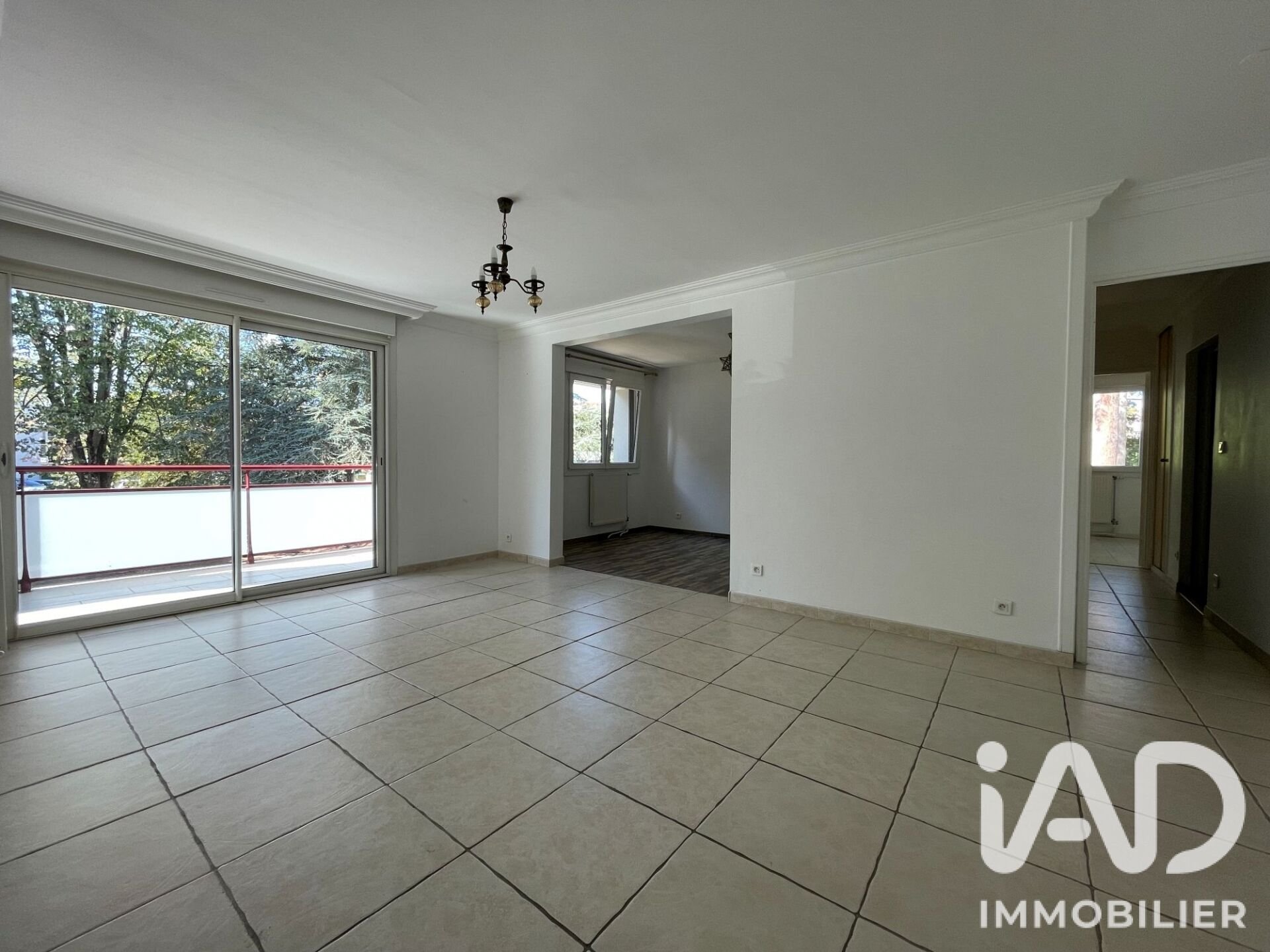 Appartement à louer, 80m², Rives