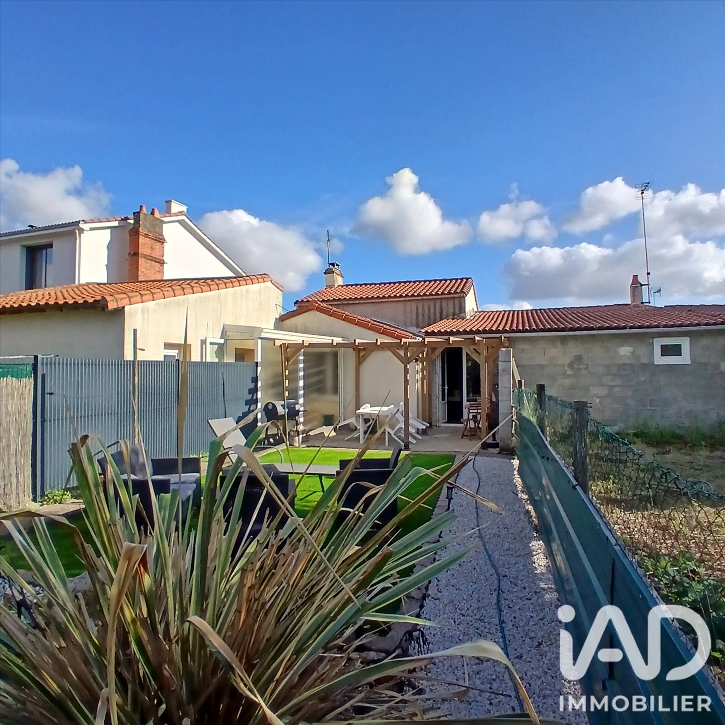 Maison à louer, 67m², La Ferrière