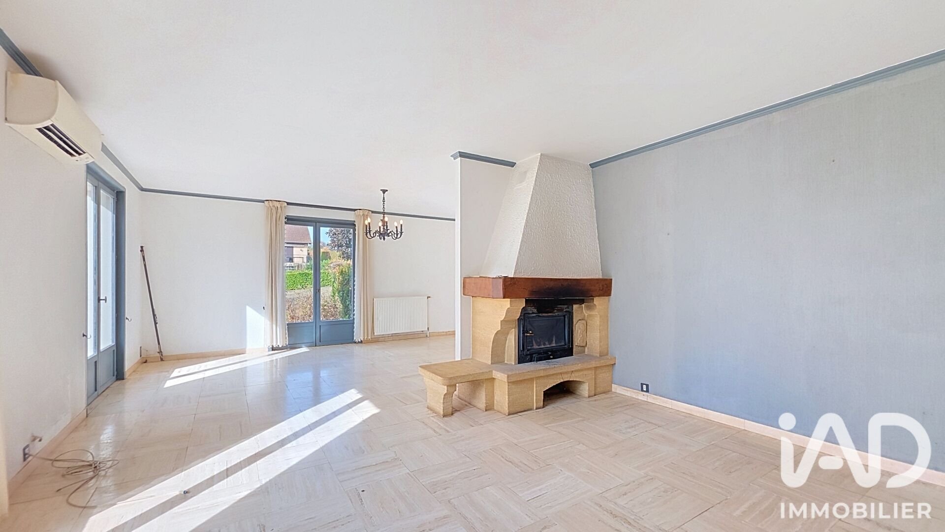 Maison à vendre, 135m², Dompierre-sur-Besbre
