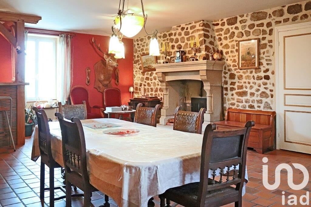 Maison à vendre, 220m², Mérinchal