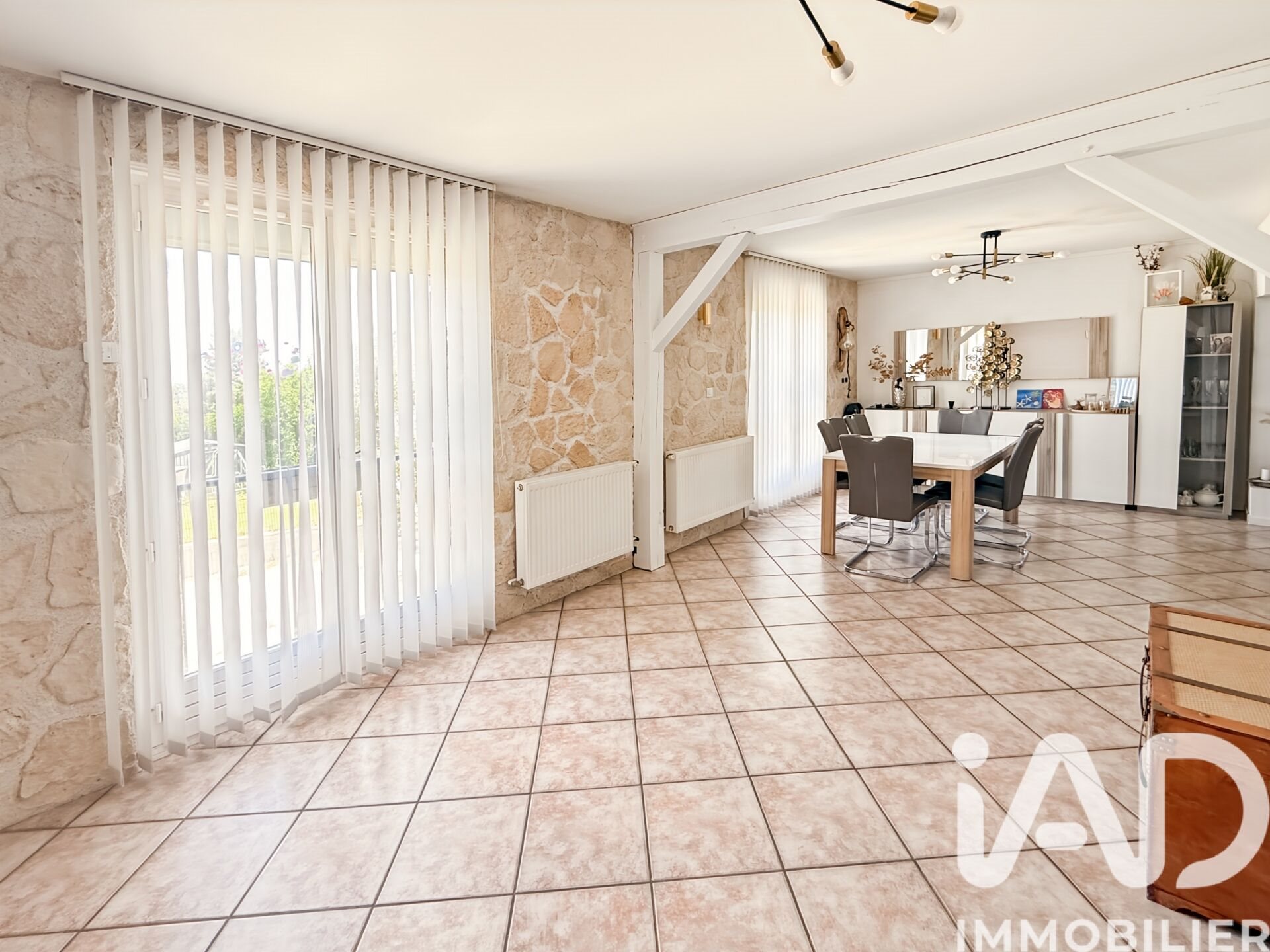 Maison à vendre, 135m², Pont-sur-Yonne