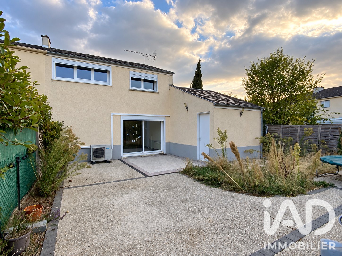 Maison à vendre, 103m², Saint-Pierre-lès-Nemours