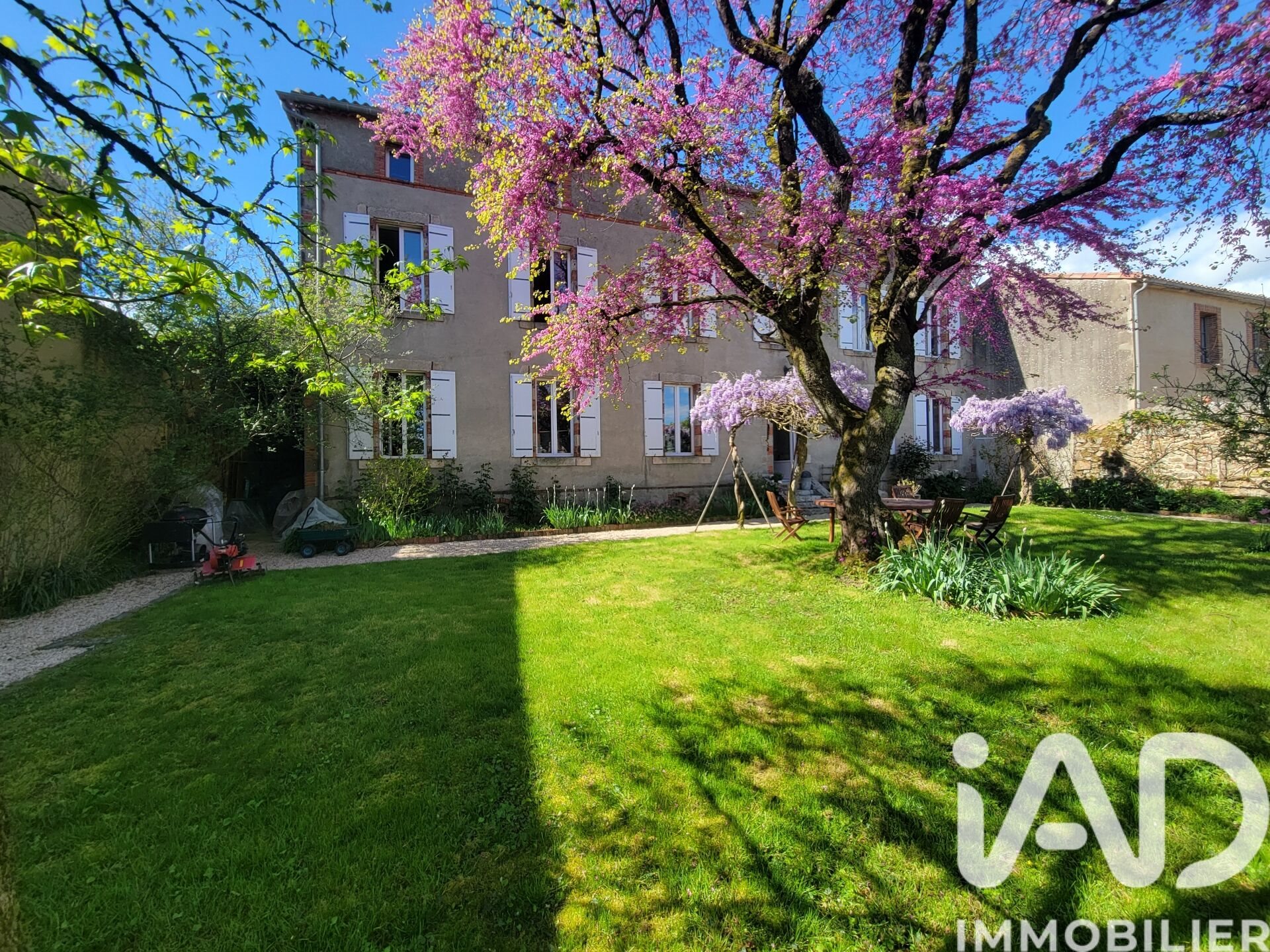 Maison à vendre, 366m², Pouzauges