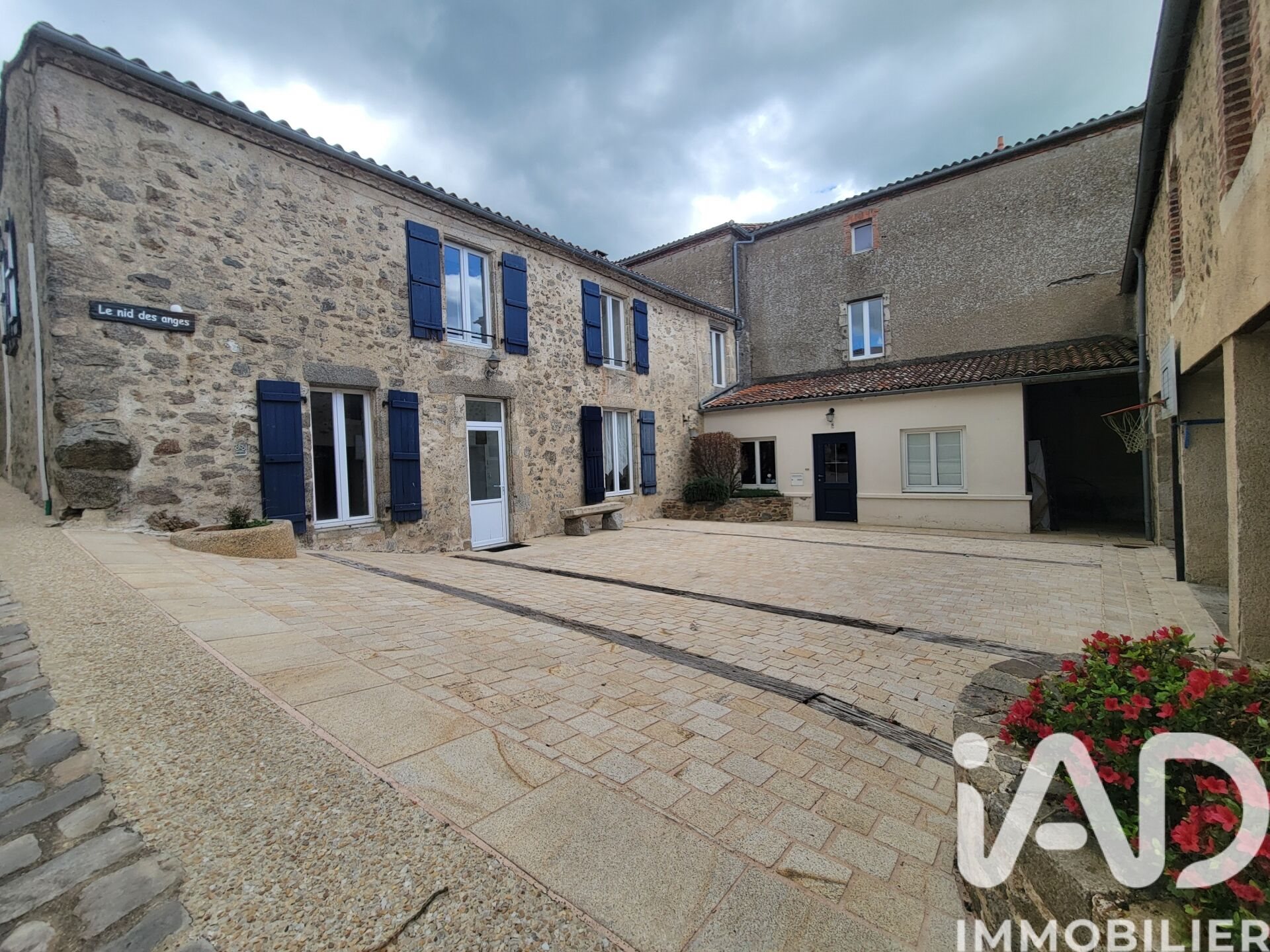 Maison à vendre, 366m², Pouzauges