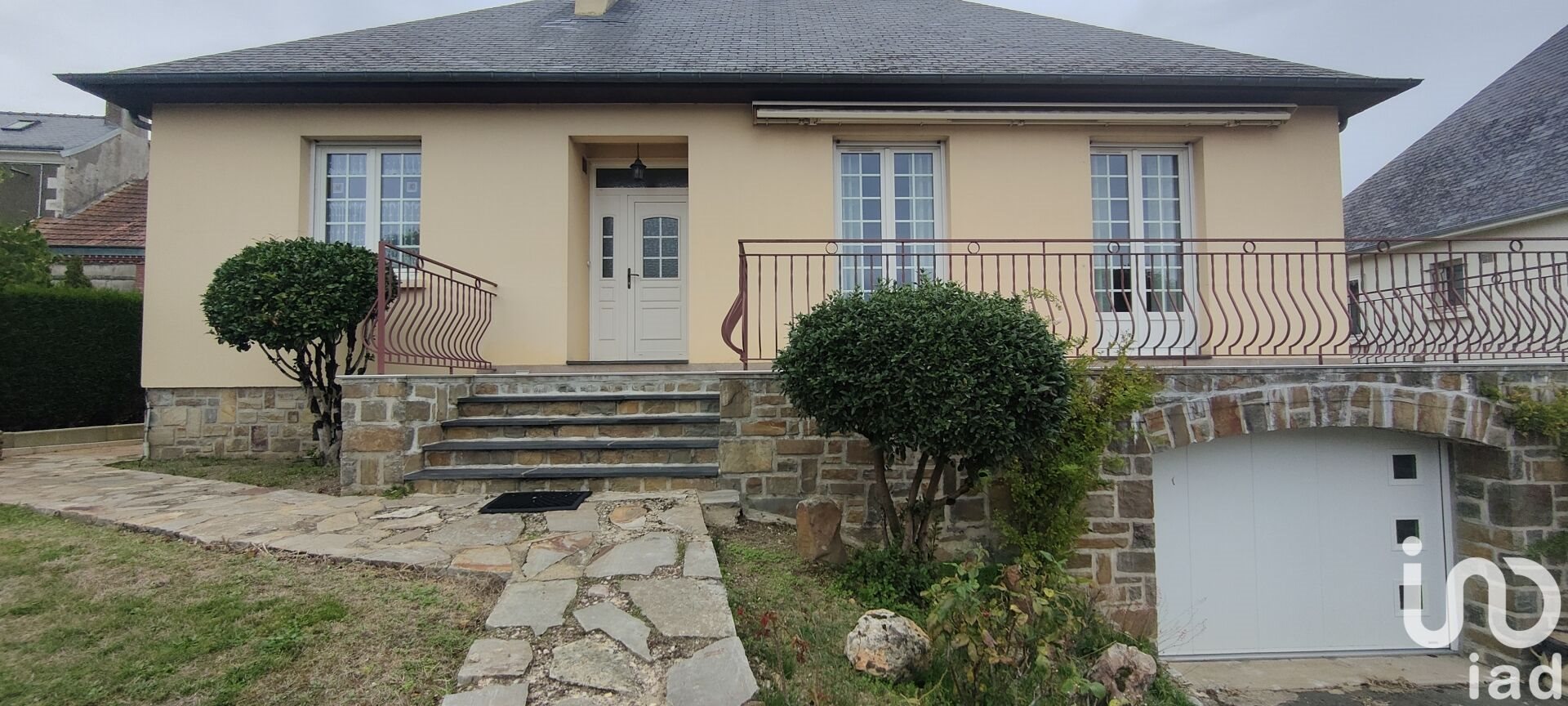Maison à vendre, 93m², Pré-en-Pail