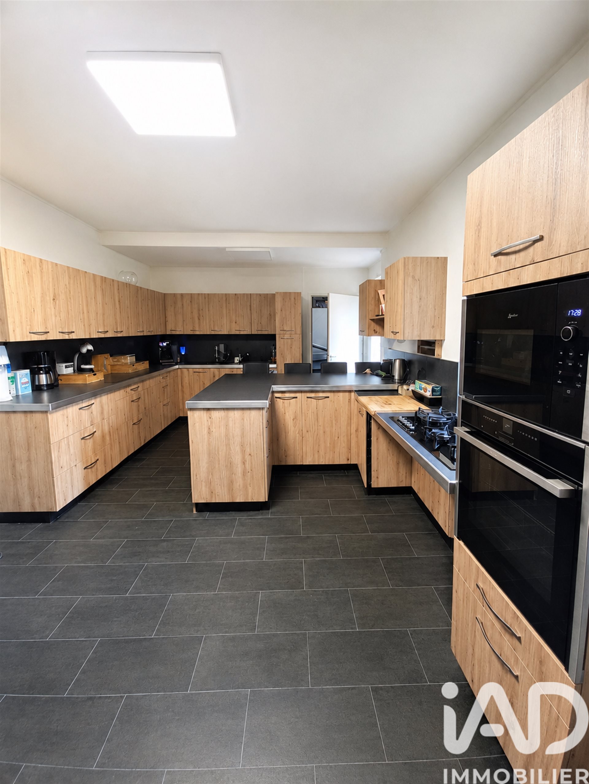 Maison à vendre, 190m², Épinac