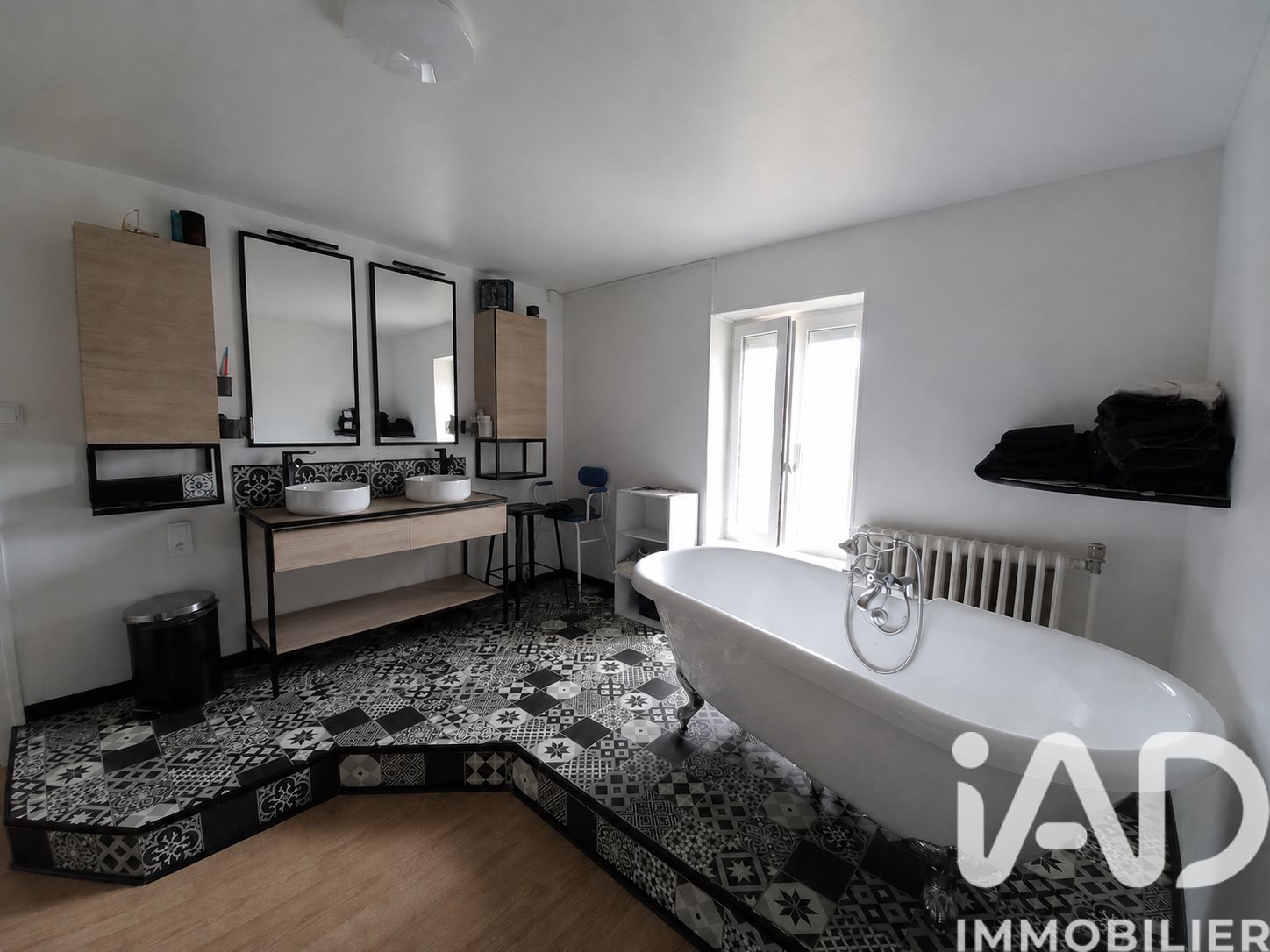 Maison à vendre, 190m², Épinac