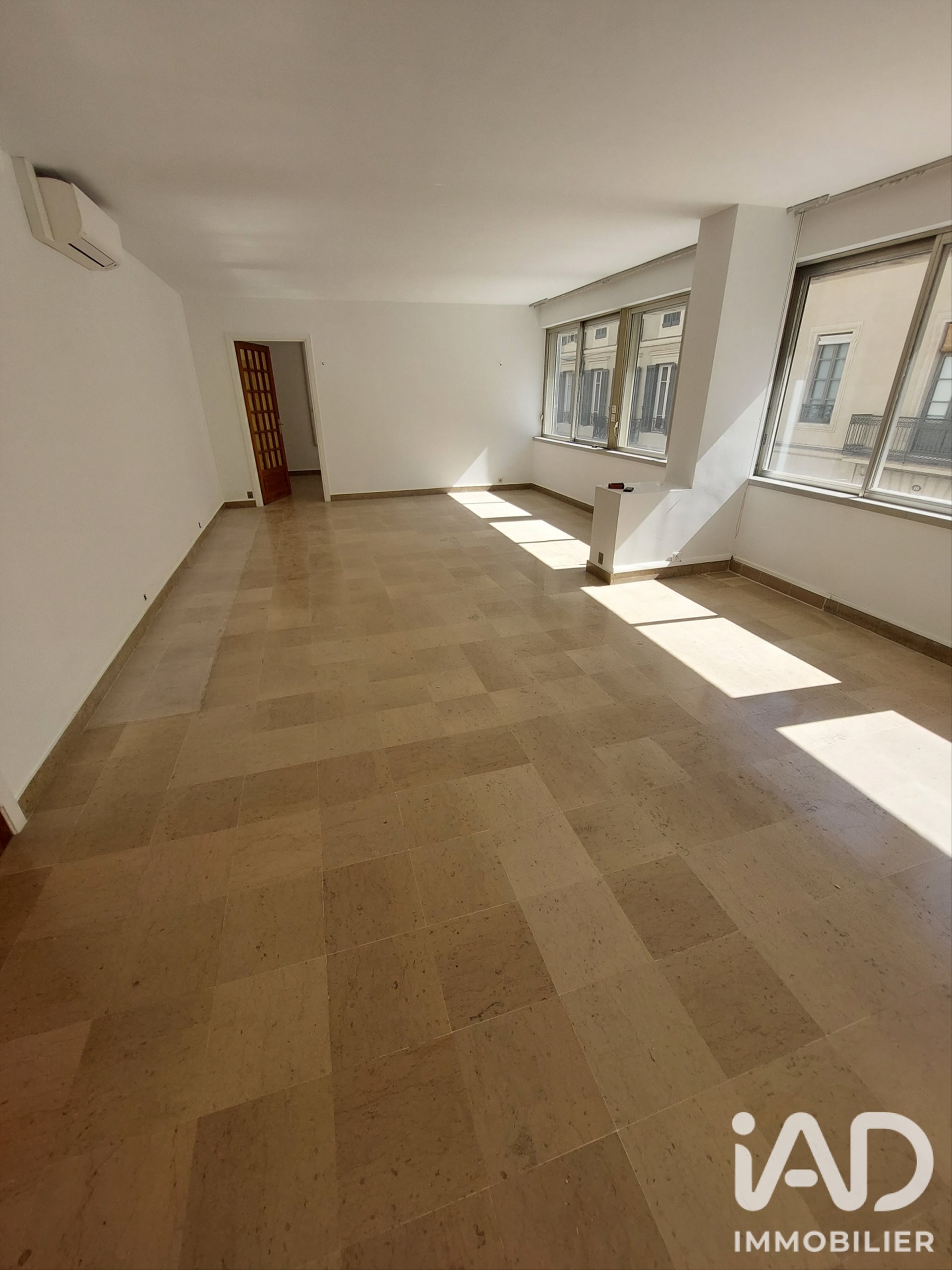 Appartement à louer, 113m², Nîmes