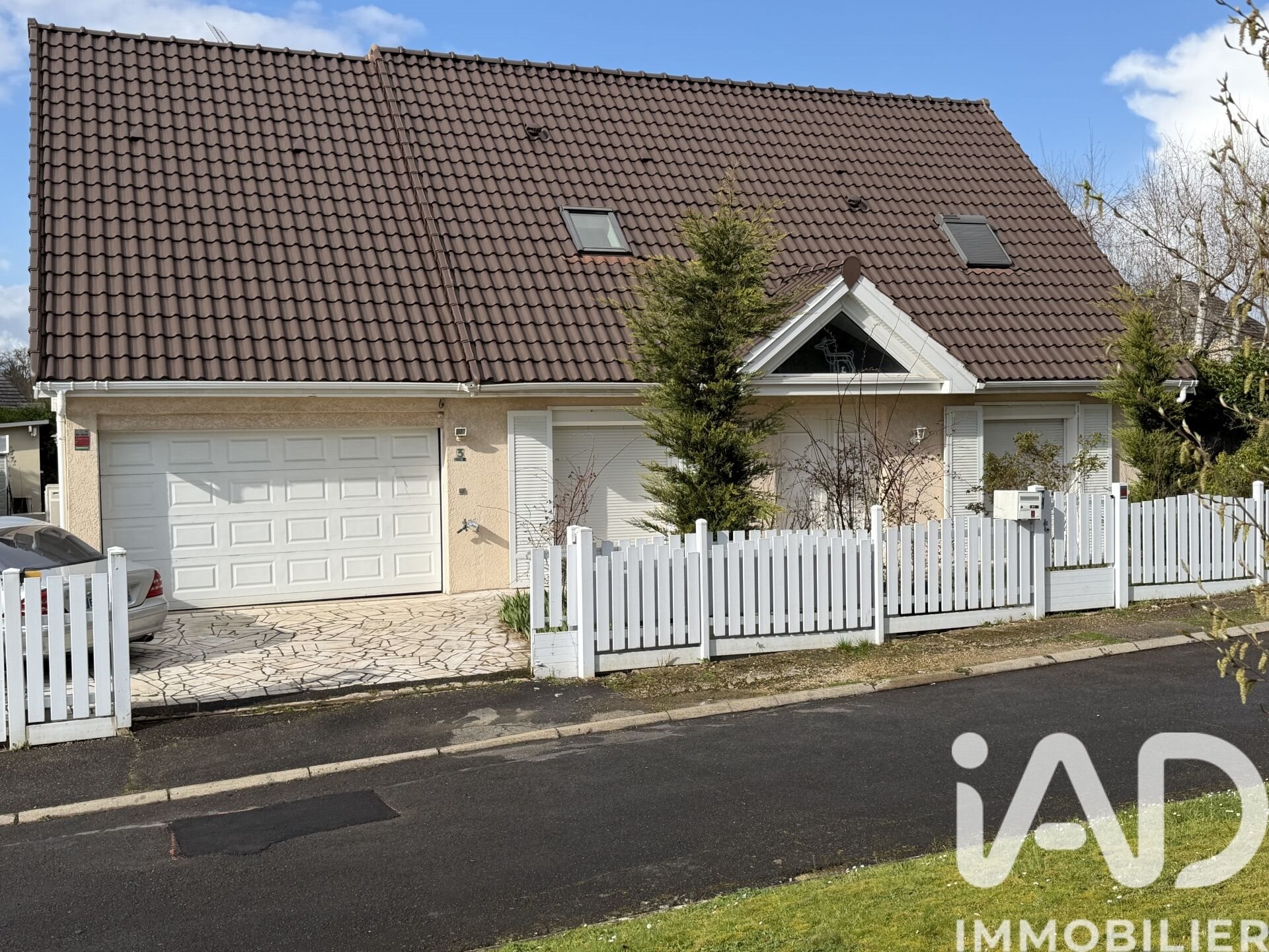 Maison à vendre, 191m², La Queue-en-Brie