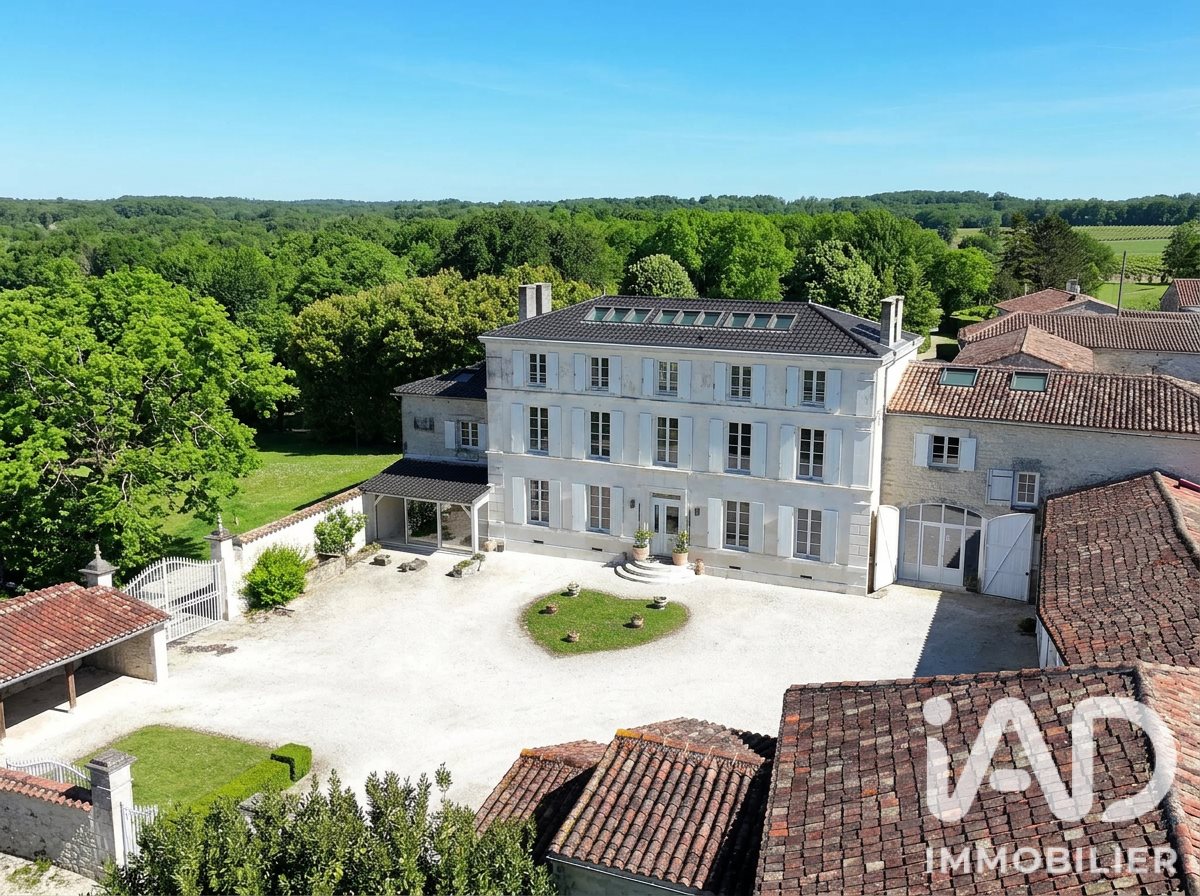 Maison à vendre, 940m², Jarnac