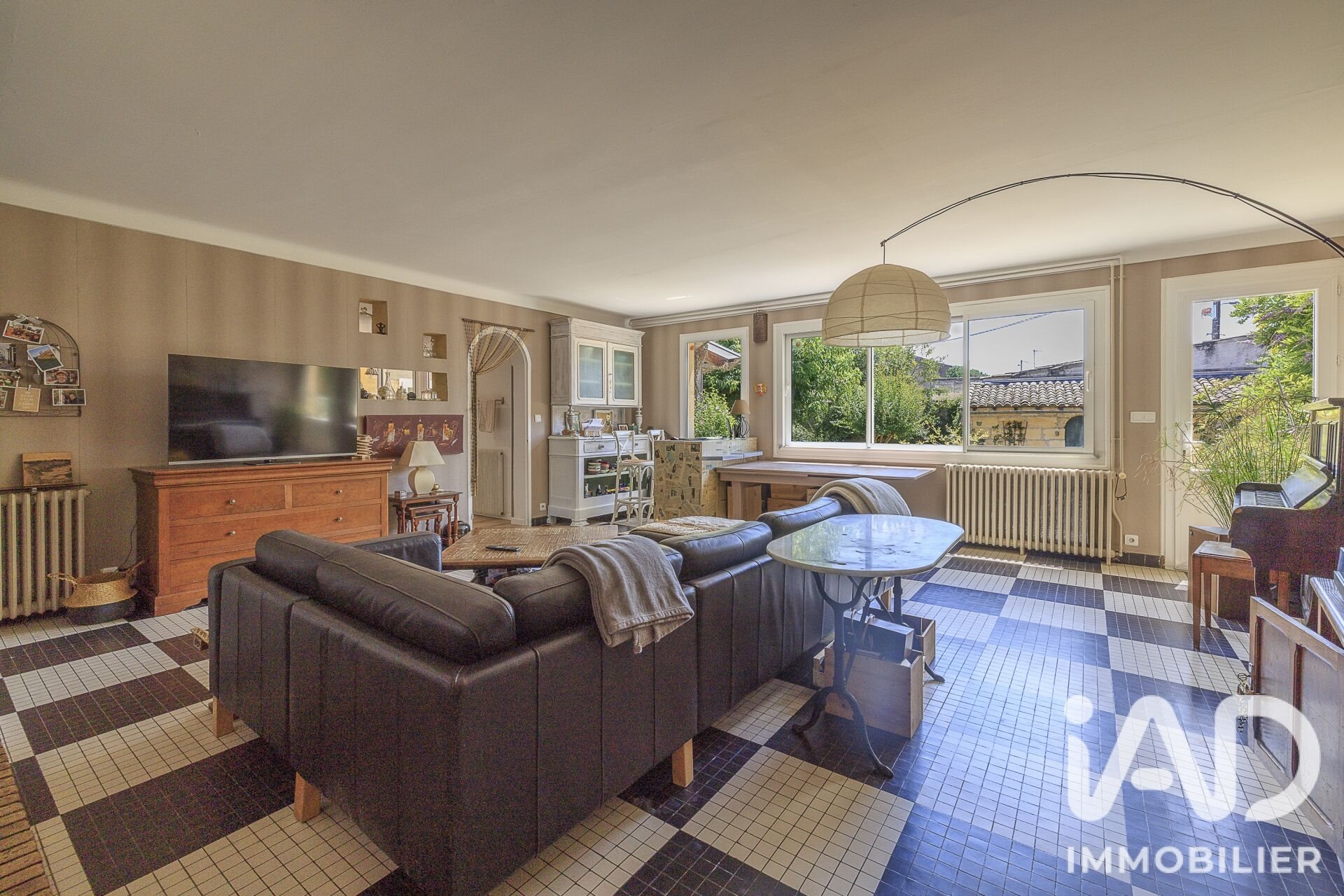 Maison à vendre, 322m², Saint-Médard-de-Guizières