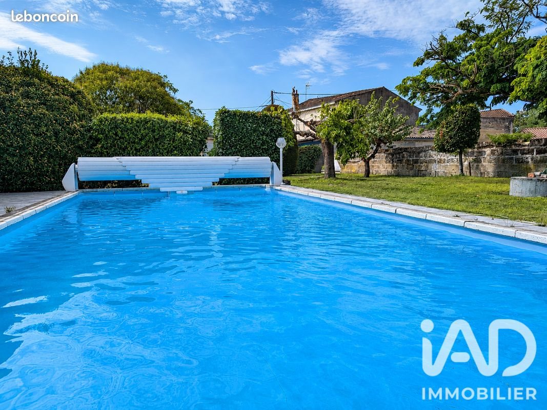 Maison à vendre, 294m², Saint-Médard-de-Guizières