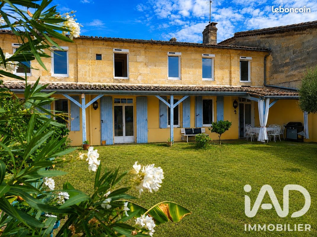 Maison à vendre, 294m², Saint-Médard-de-Guizières