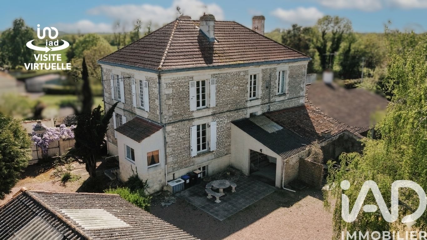Maison à vendre, 172m², Les Velluire-sur-Vendée