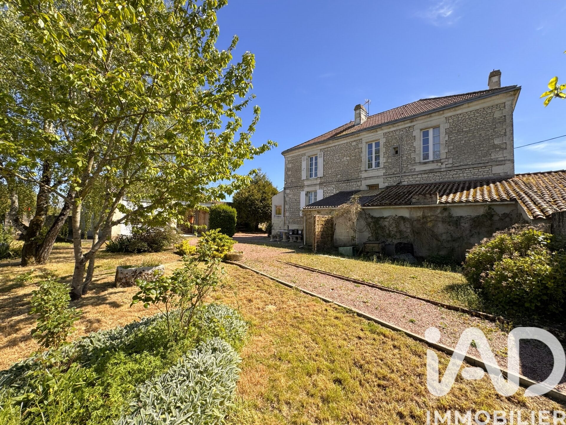 Maison à vendre, 172m², Les Velluire-sur-Vendée