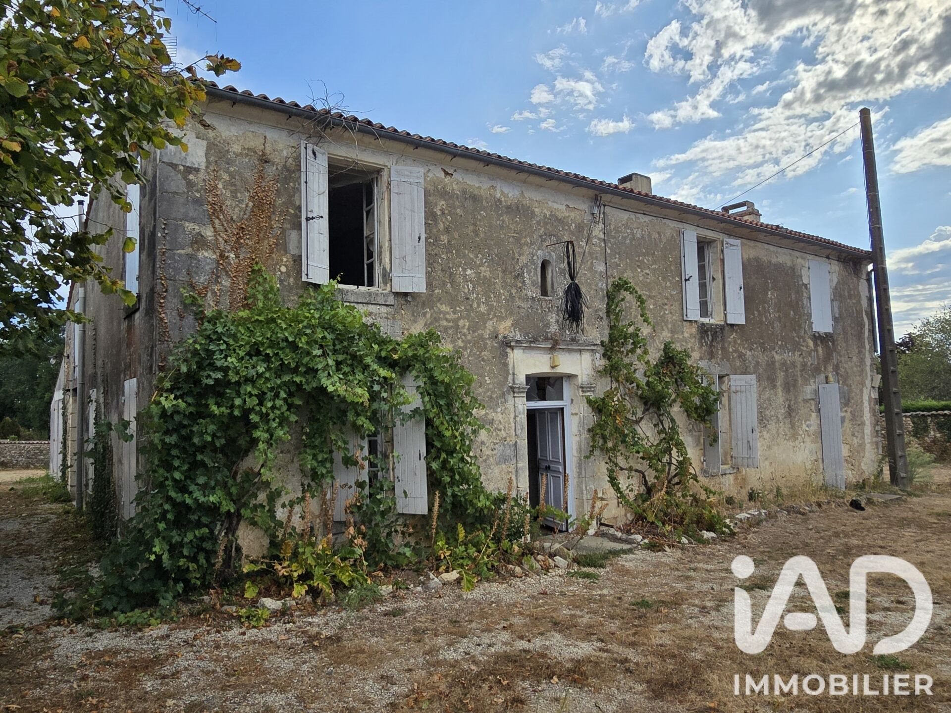 Maison à vendre, 127m², Lussant