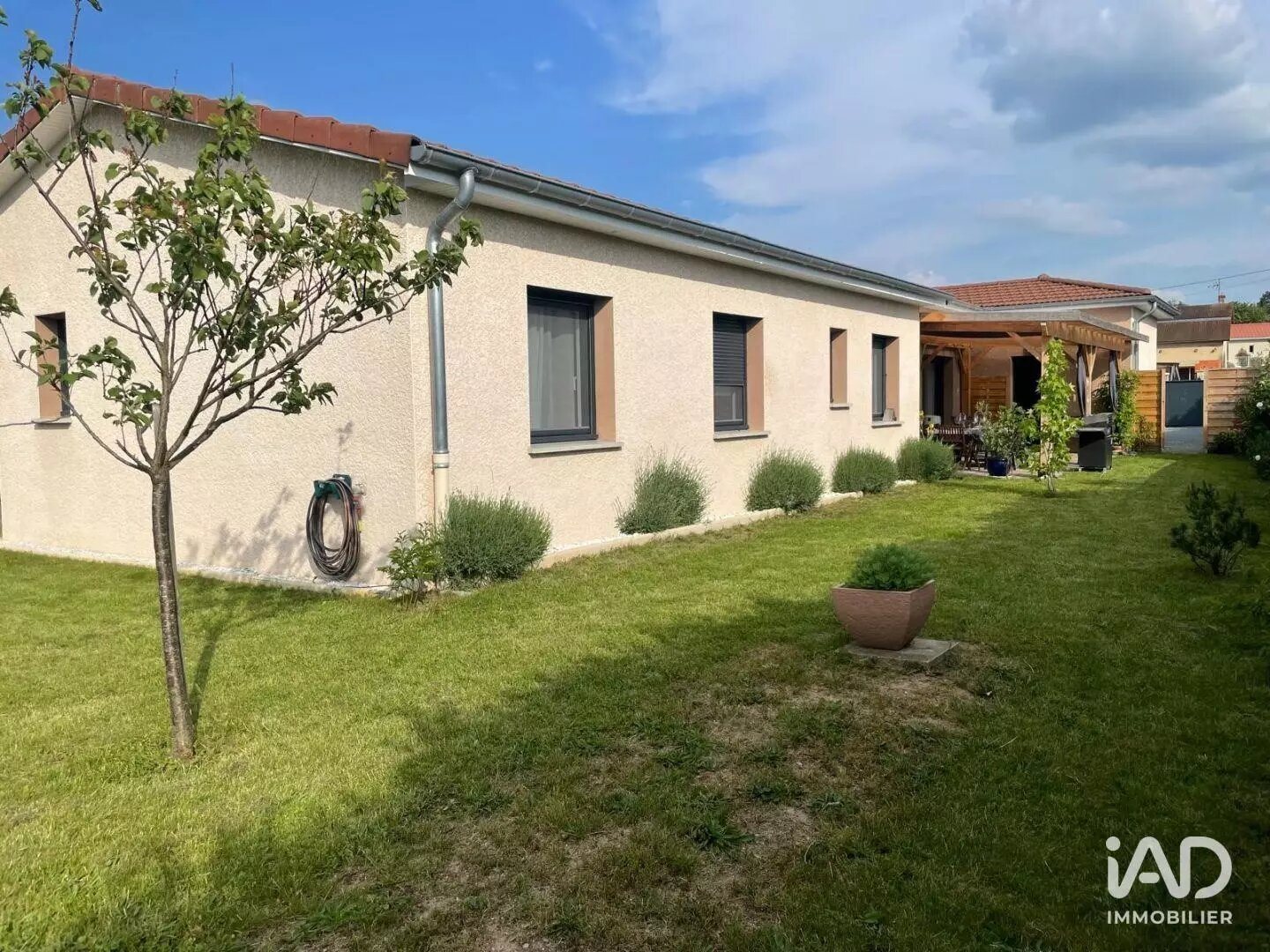 Maison à vendre, 131m², Commelle-Vernay