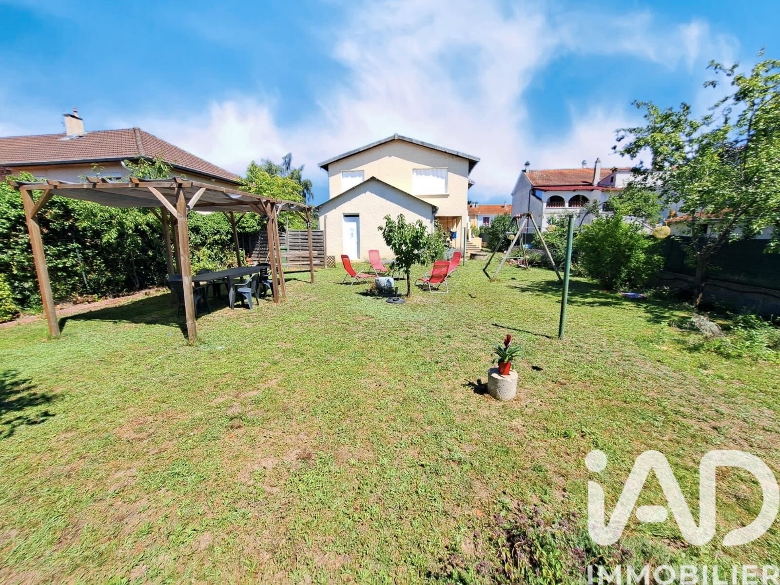 Maison à vendre, 310m², Mably