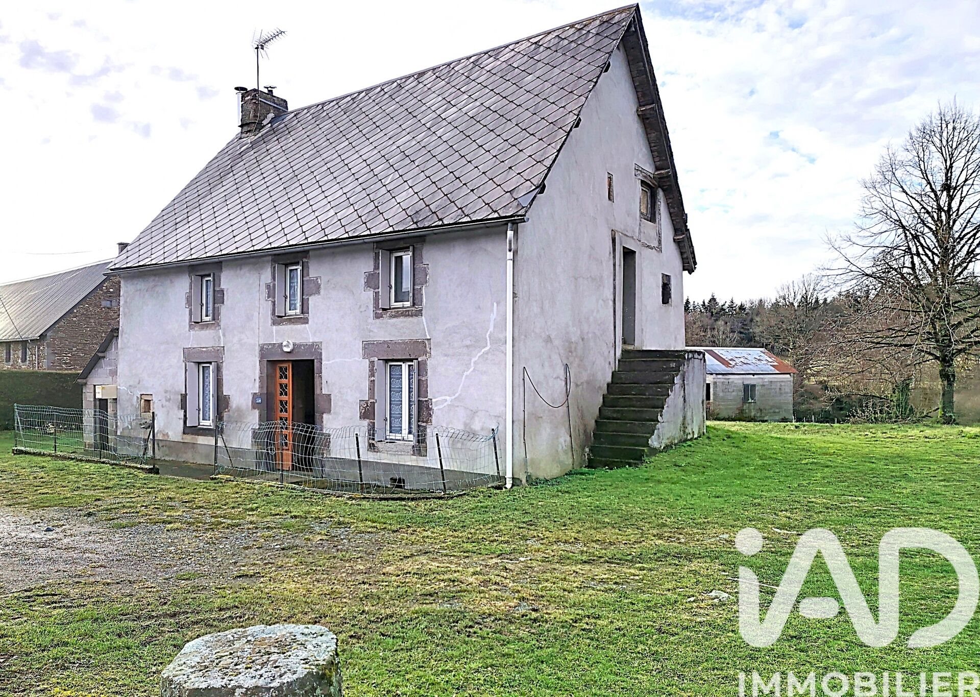 Maison à vendre, 100m², Bourg-Lastic