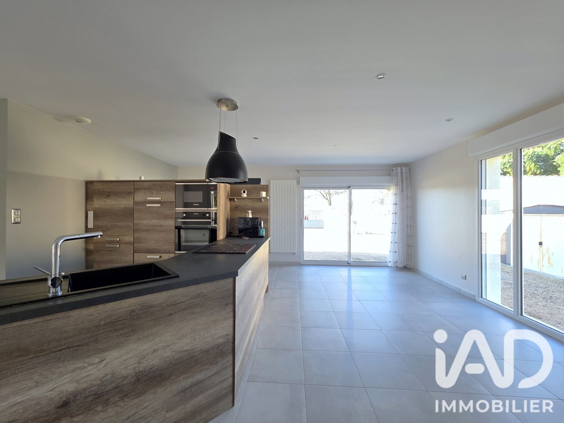 Maison à vendre, 103m², Saint-Just-Luzac