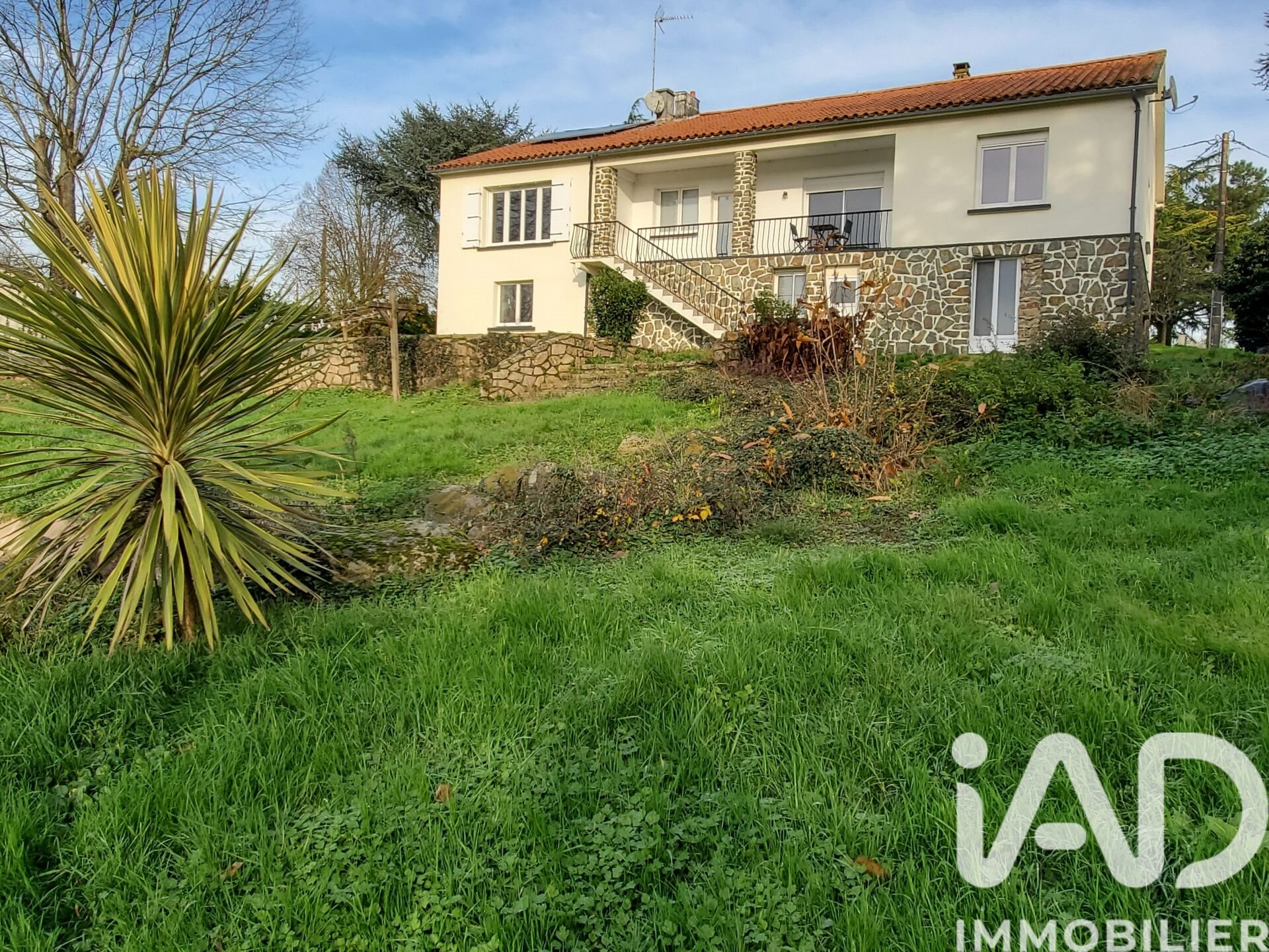 Maison à vendre, 187m², Cheffois
