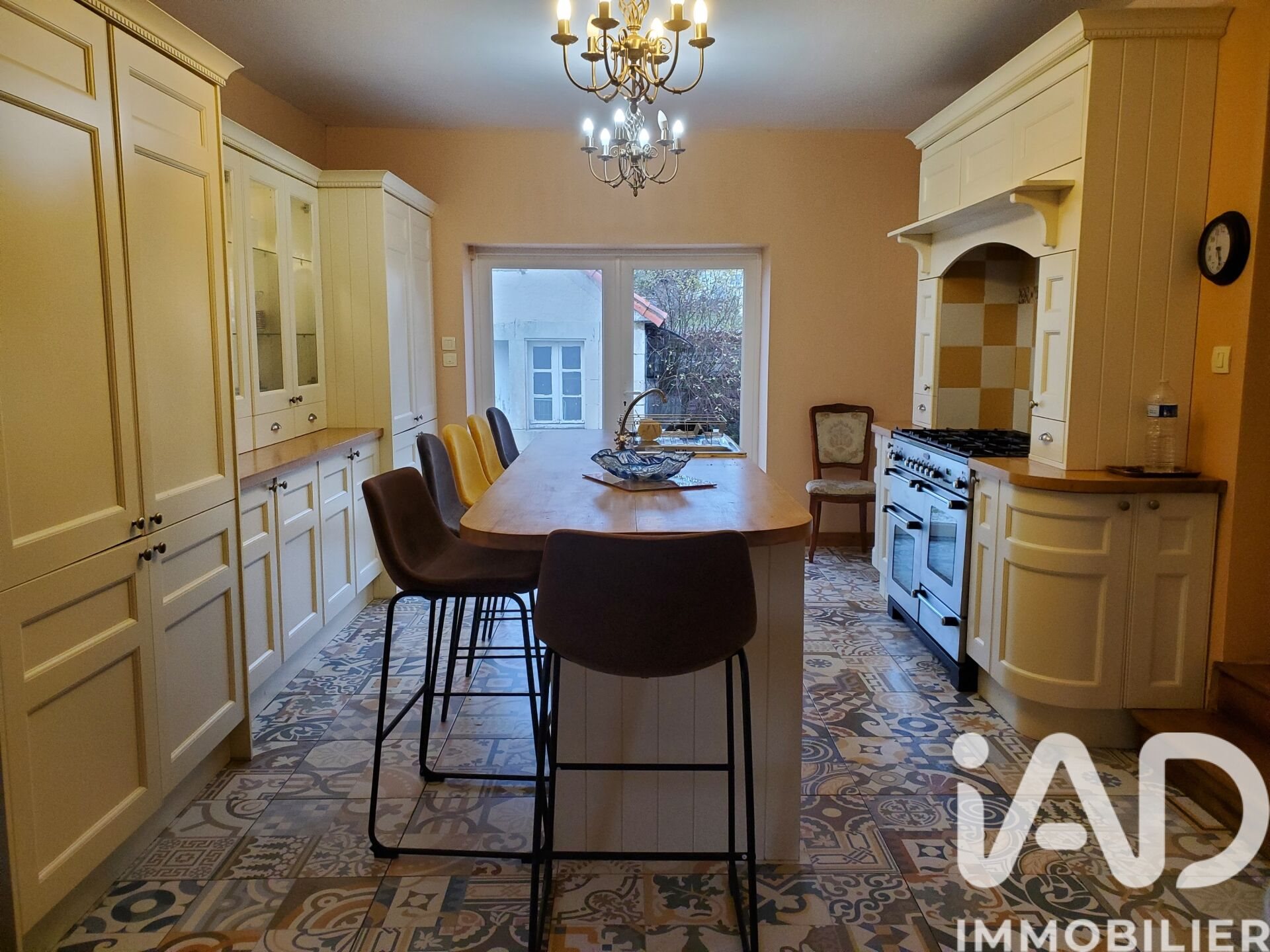 Maison à vendre, 220m², Beugnon-Thireuil