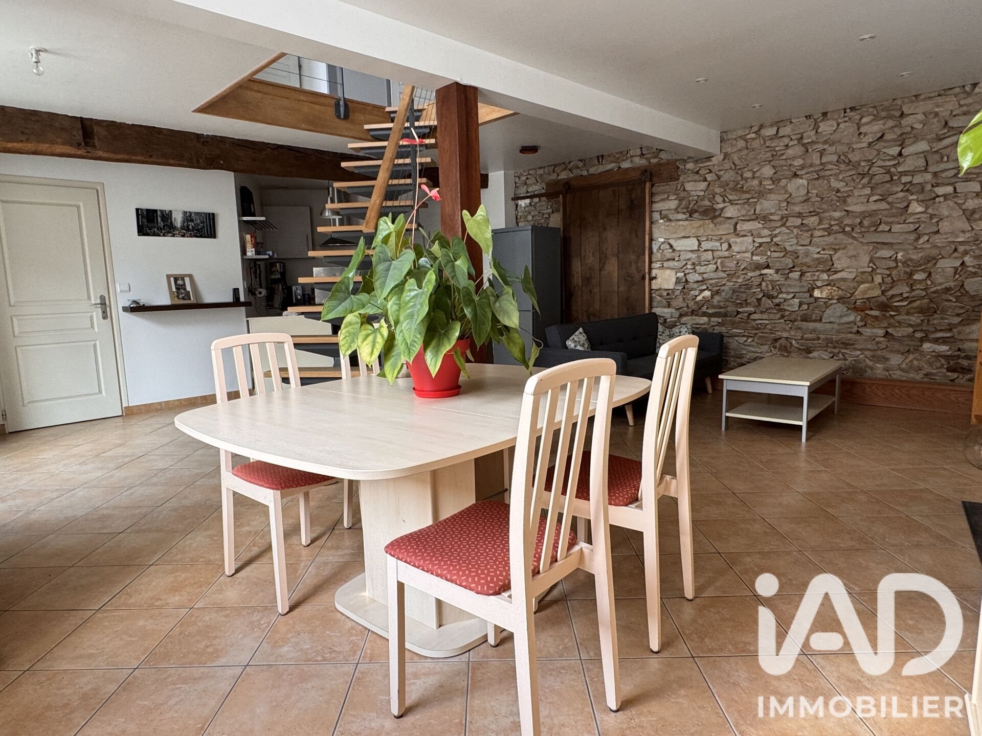 Maison à vendre, 105m², La Châtaigneraie