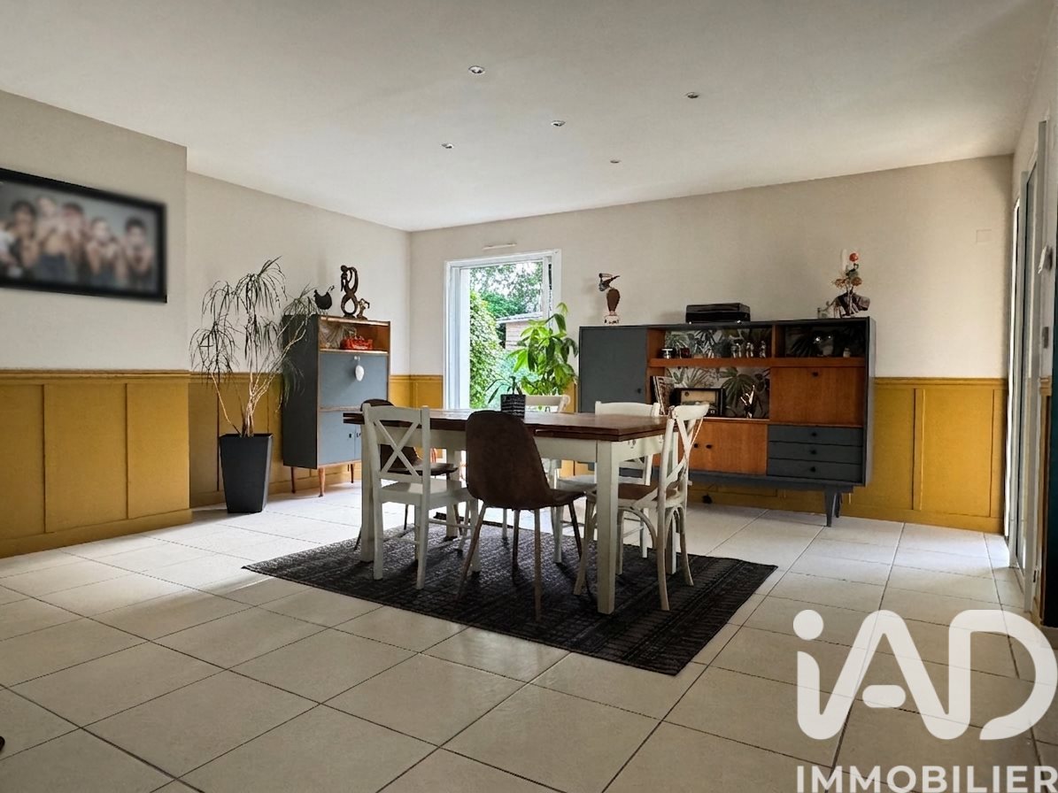 Maison à vendre, 185m², Cheffois
