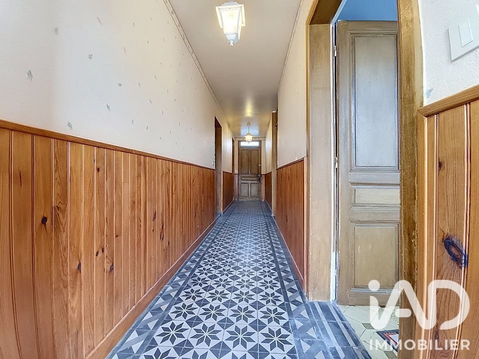 Maison à vendre, 190m², Château-Porcien