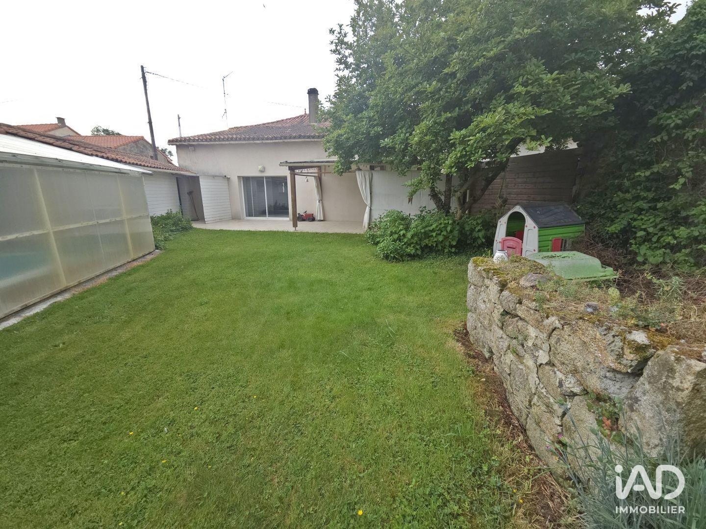 Maison à vendre, 153m², Sèvremont