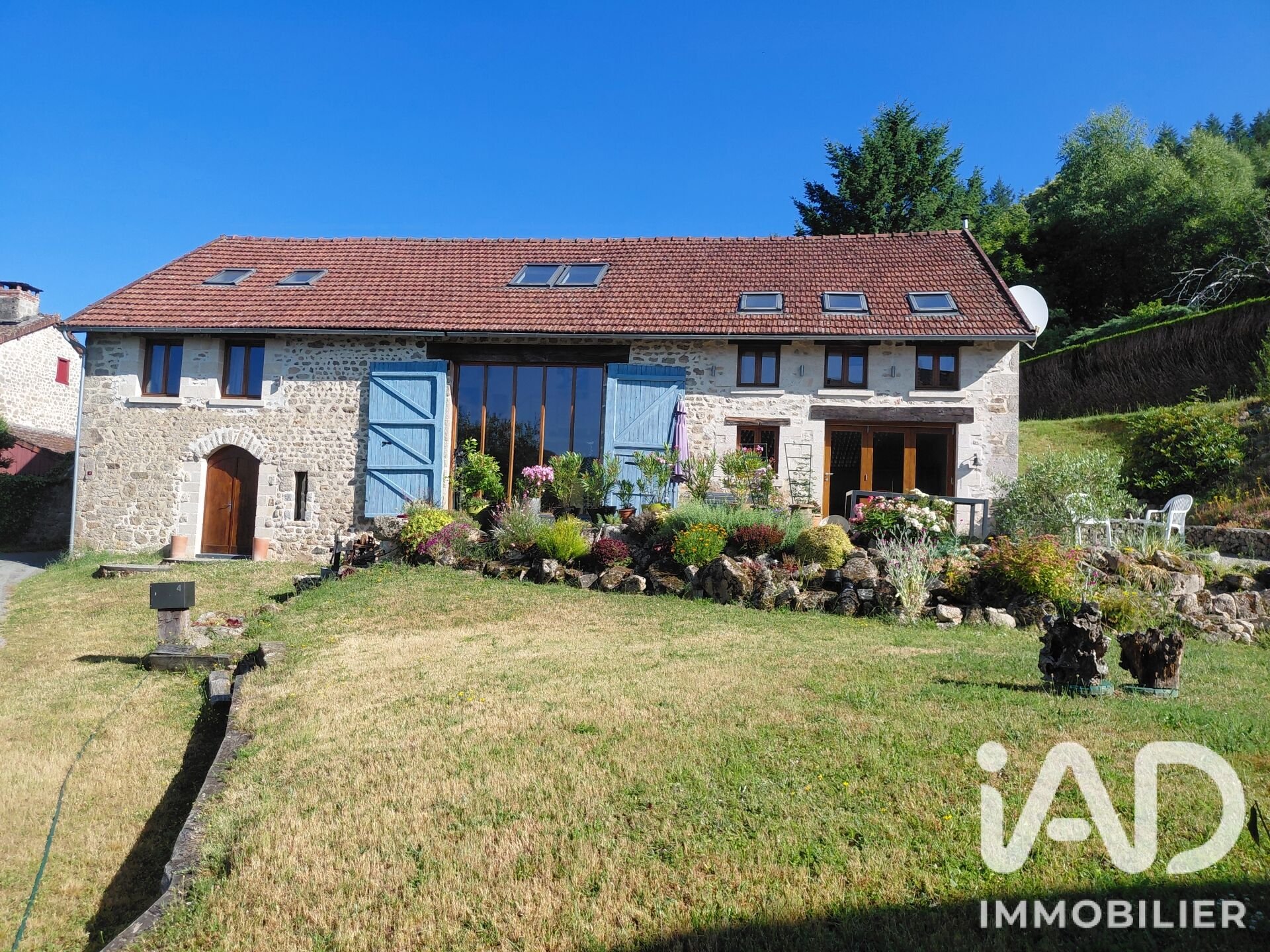 Maison à vendre, 218m², Saint-Amand-Jartoudeix