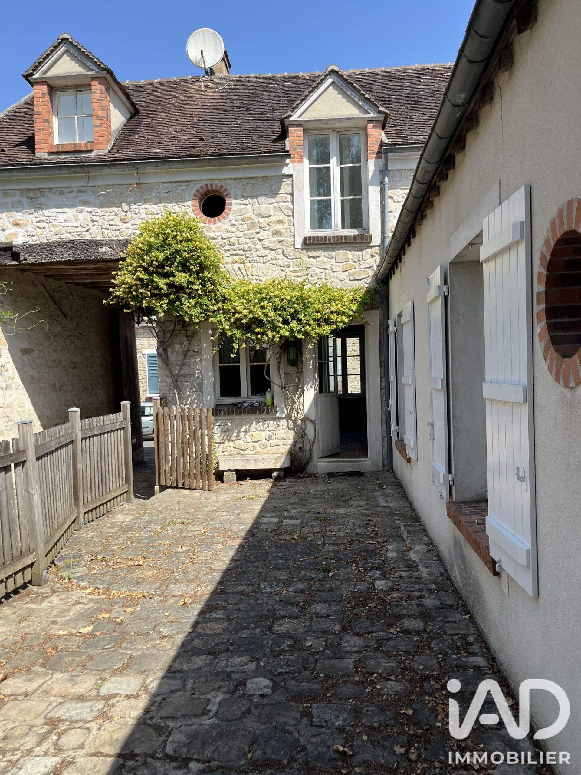 Maison à louer, 110m², Bourron-Marlotte