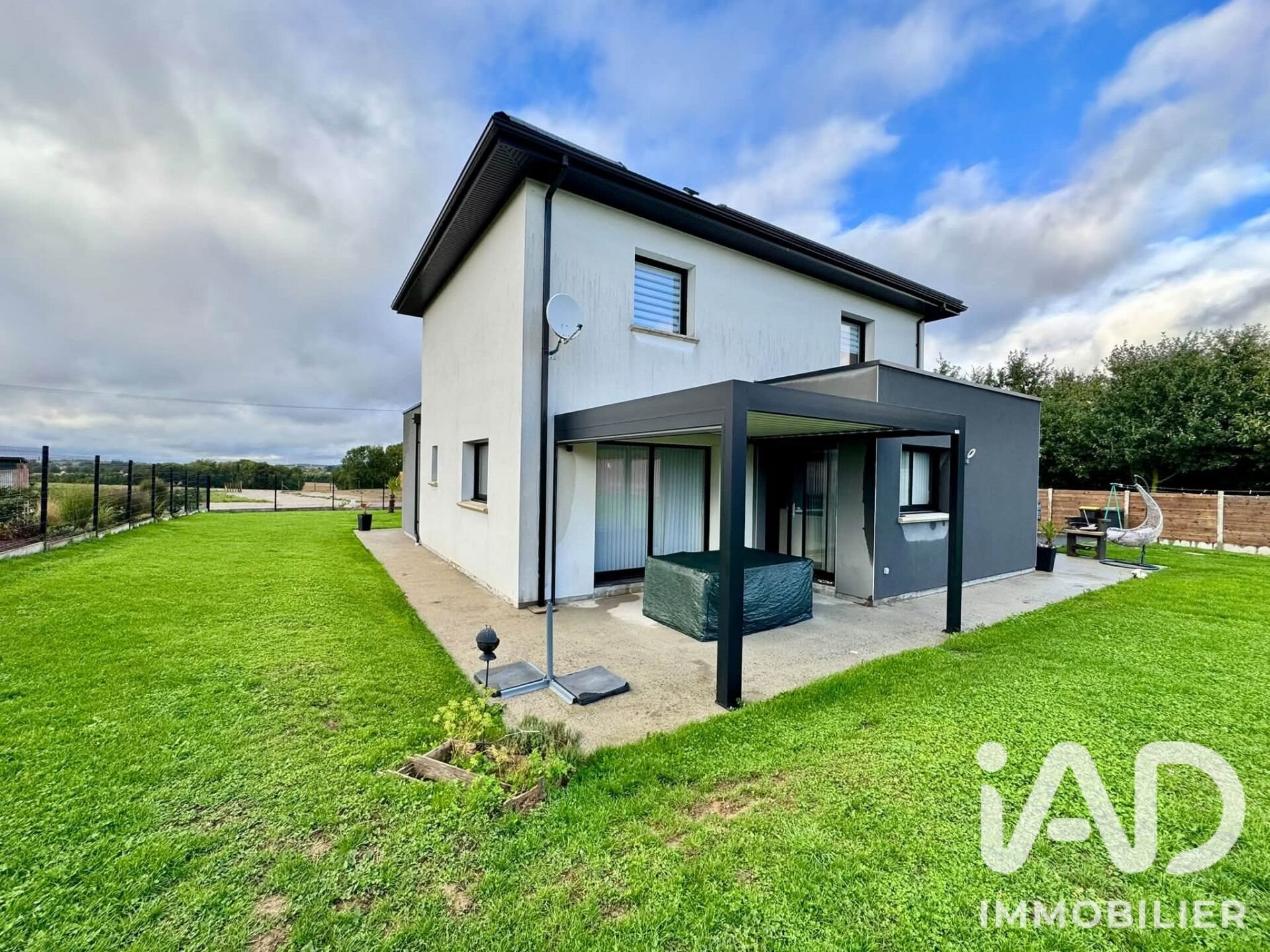 Maison à vendre, 125m², Delettes
