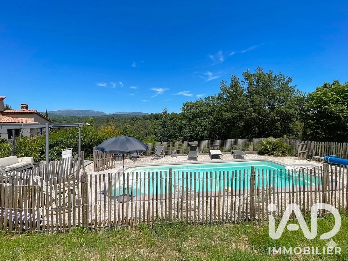 Maison à vendre, 173m², Tourrettes