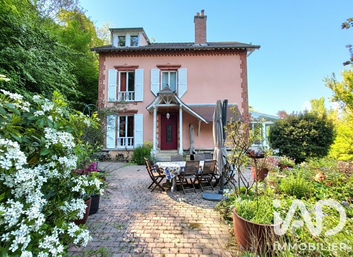 Maison à vendre, 260m², Parmain