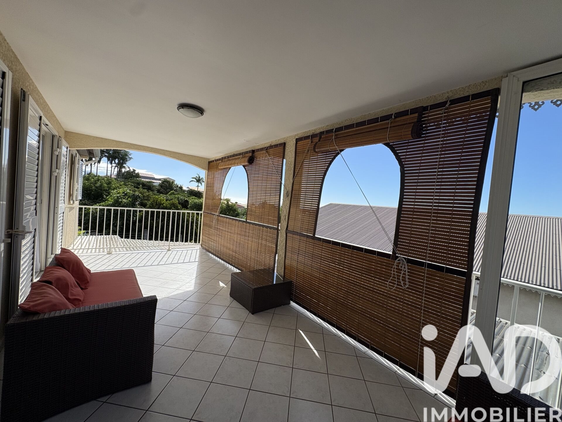 Maison à vendre, 115m², Sainte-Suzanne
