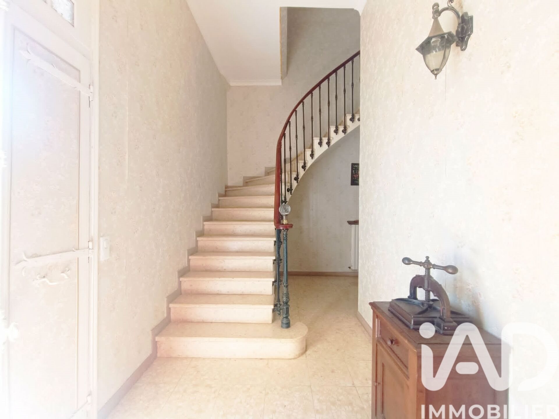 Maison à vendre, 200m², Pouzolles