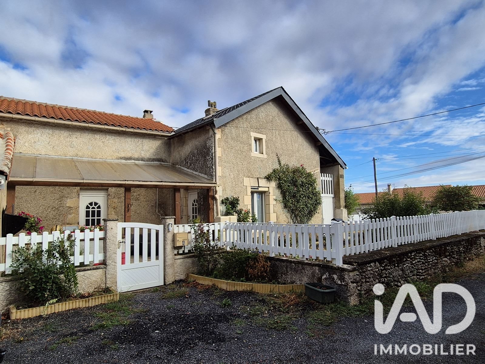 Maison à vendre, 103m², Thénezay
