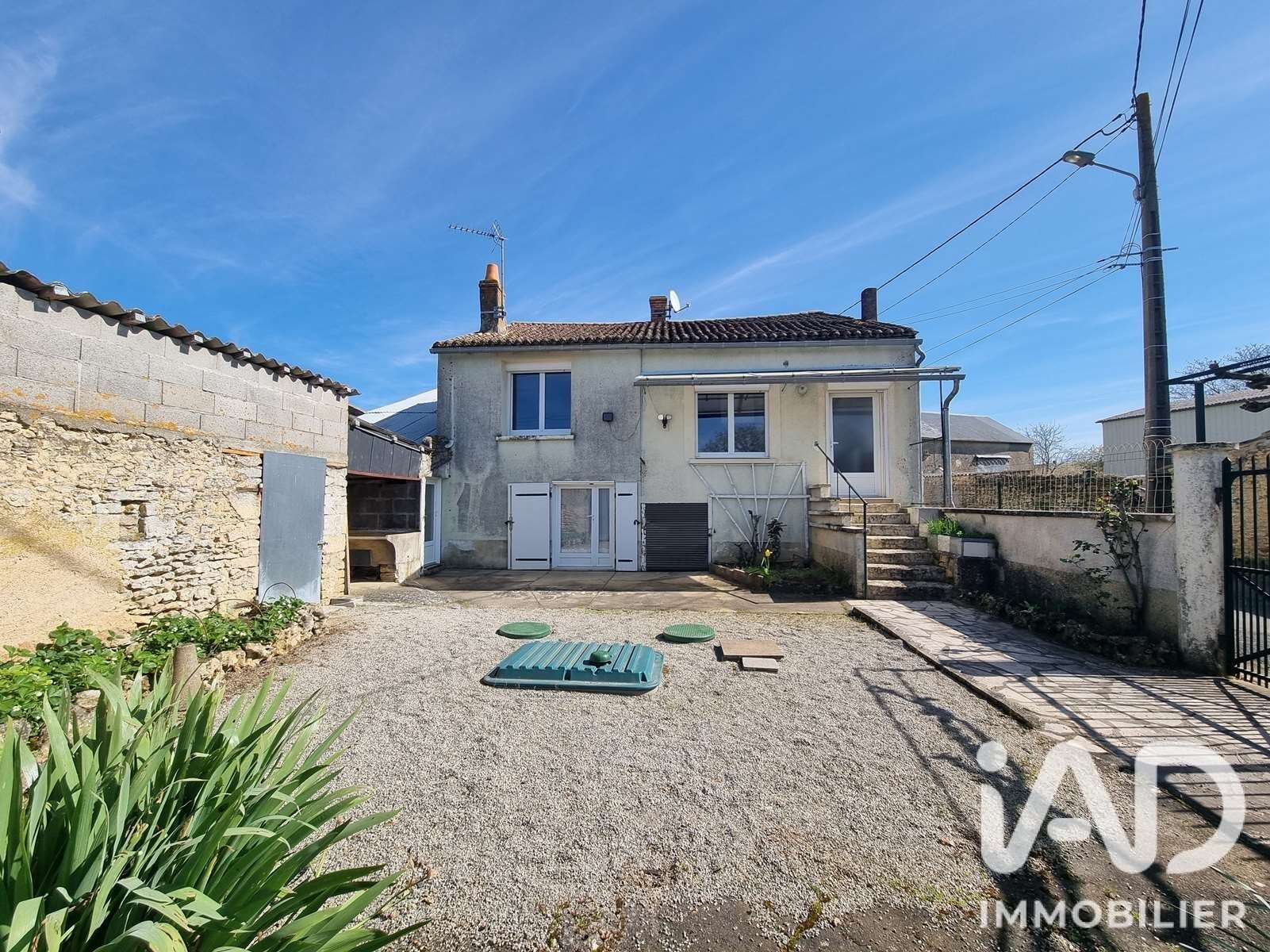 Maison à vendre, 85m², Thénezay