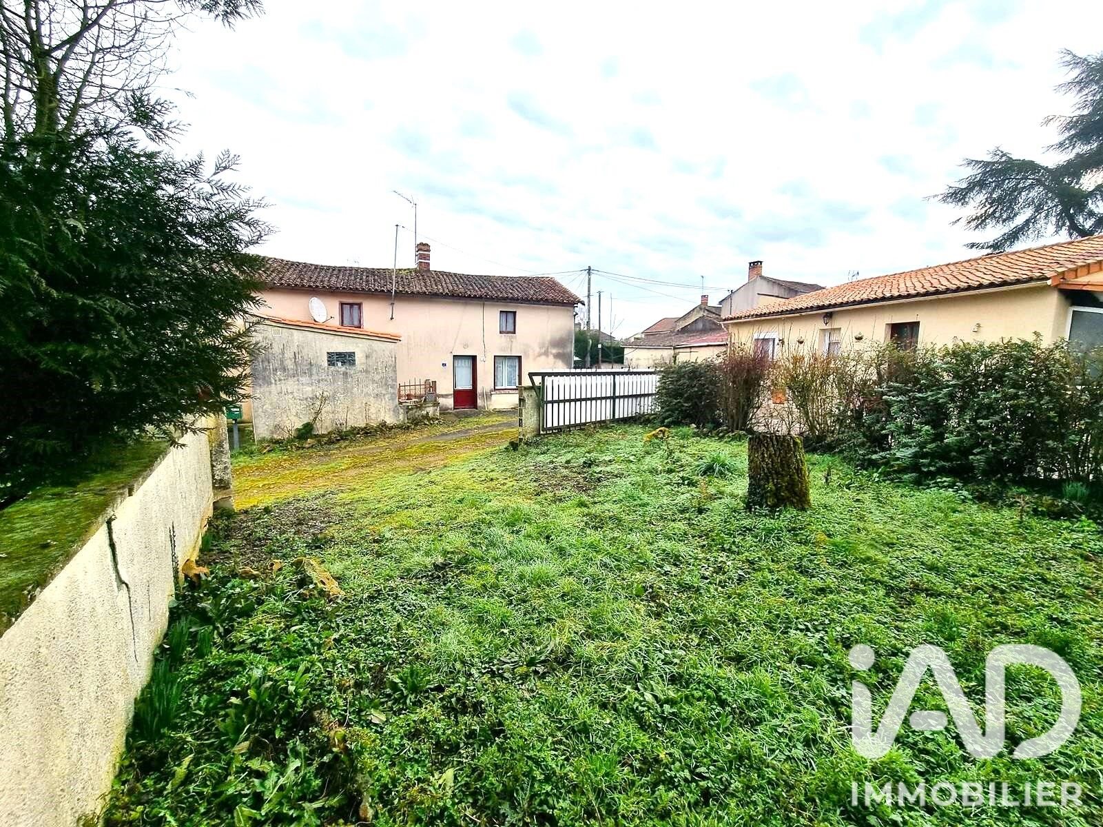 Maison à vendre, 64m², Thénezay