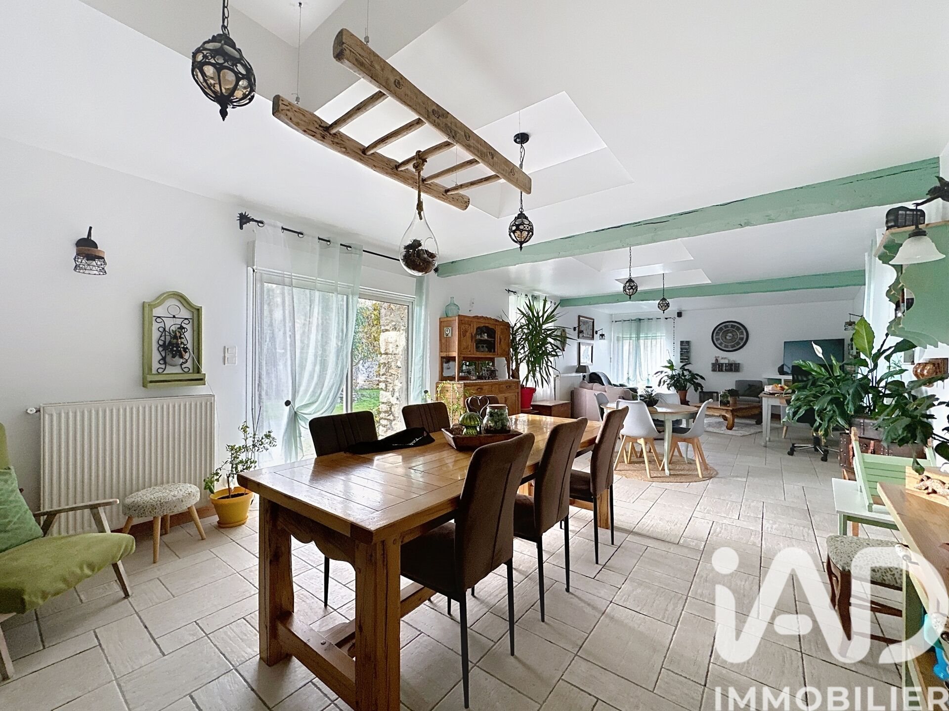 Maison à vendre, 175m², Saint-Varent