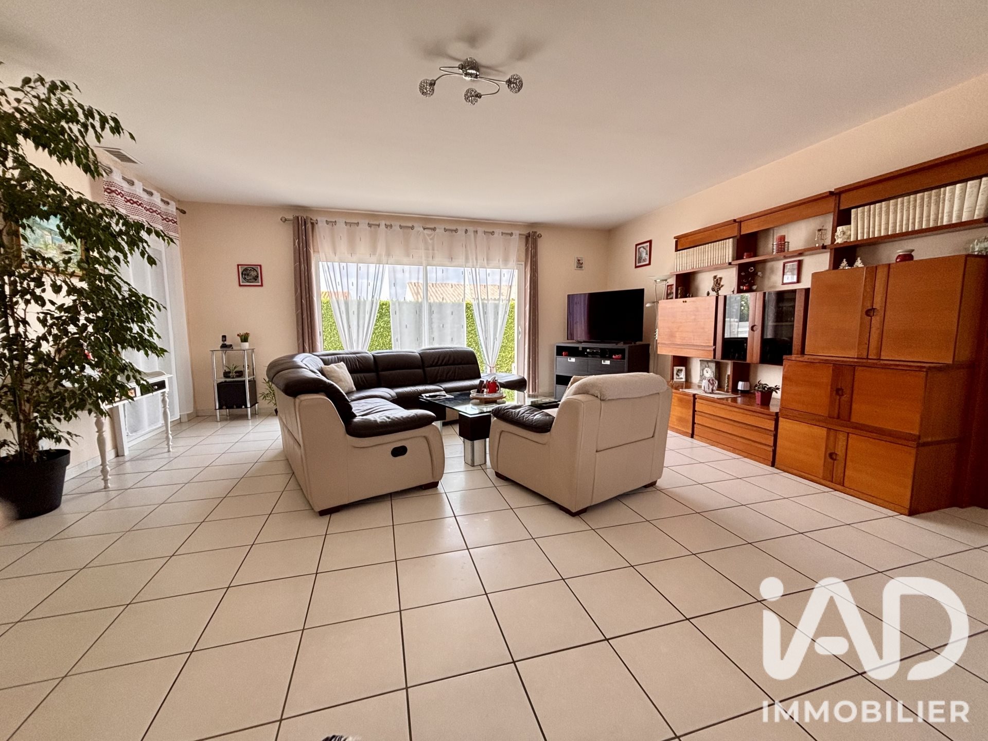 Maison à vendre, 103m², L'Eguille
